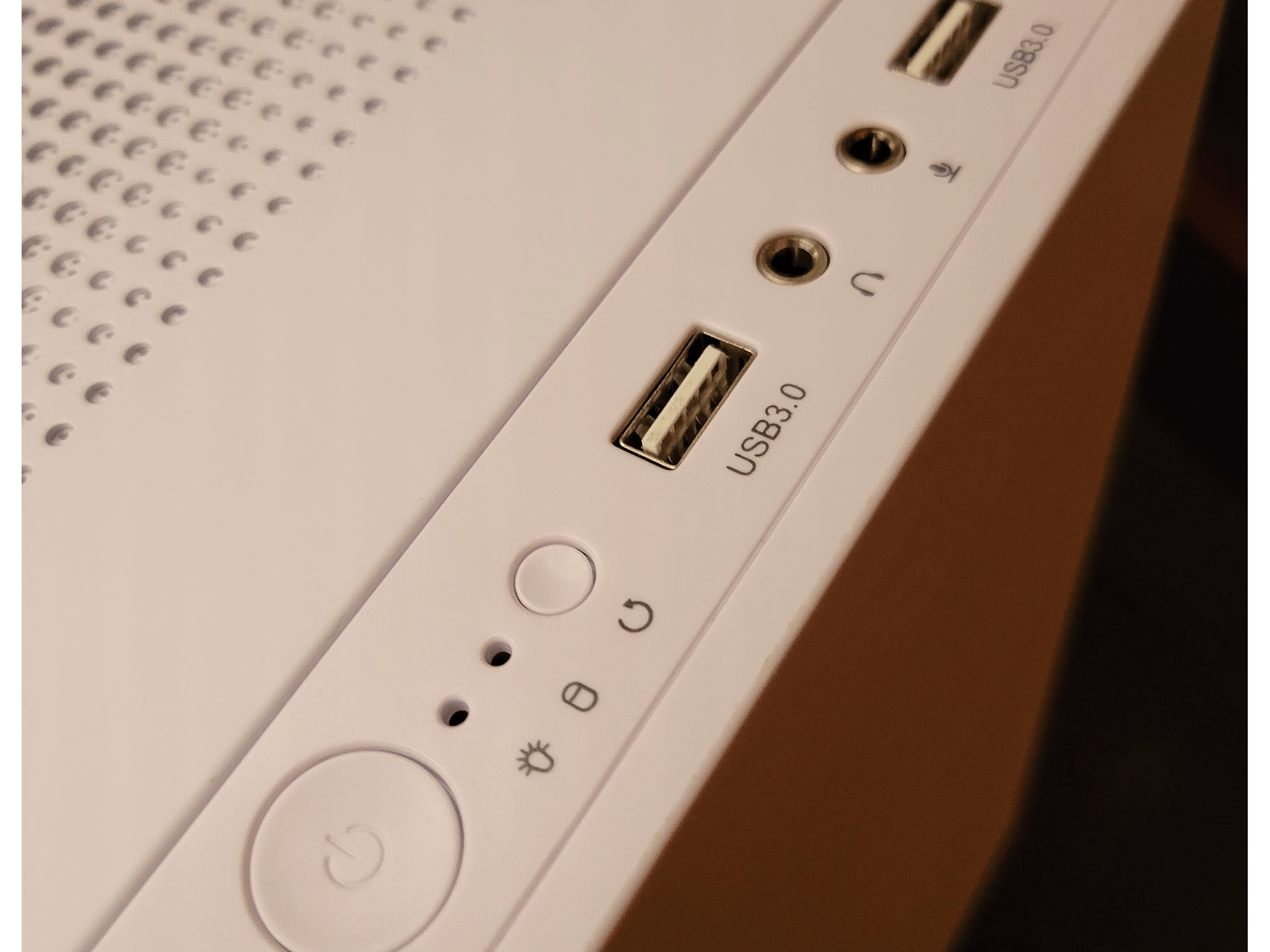 GTX 1660 Super | Ryzen 5 2600 | 1080p Mini Gaming PC