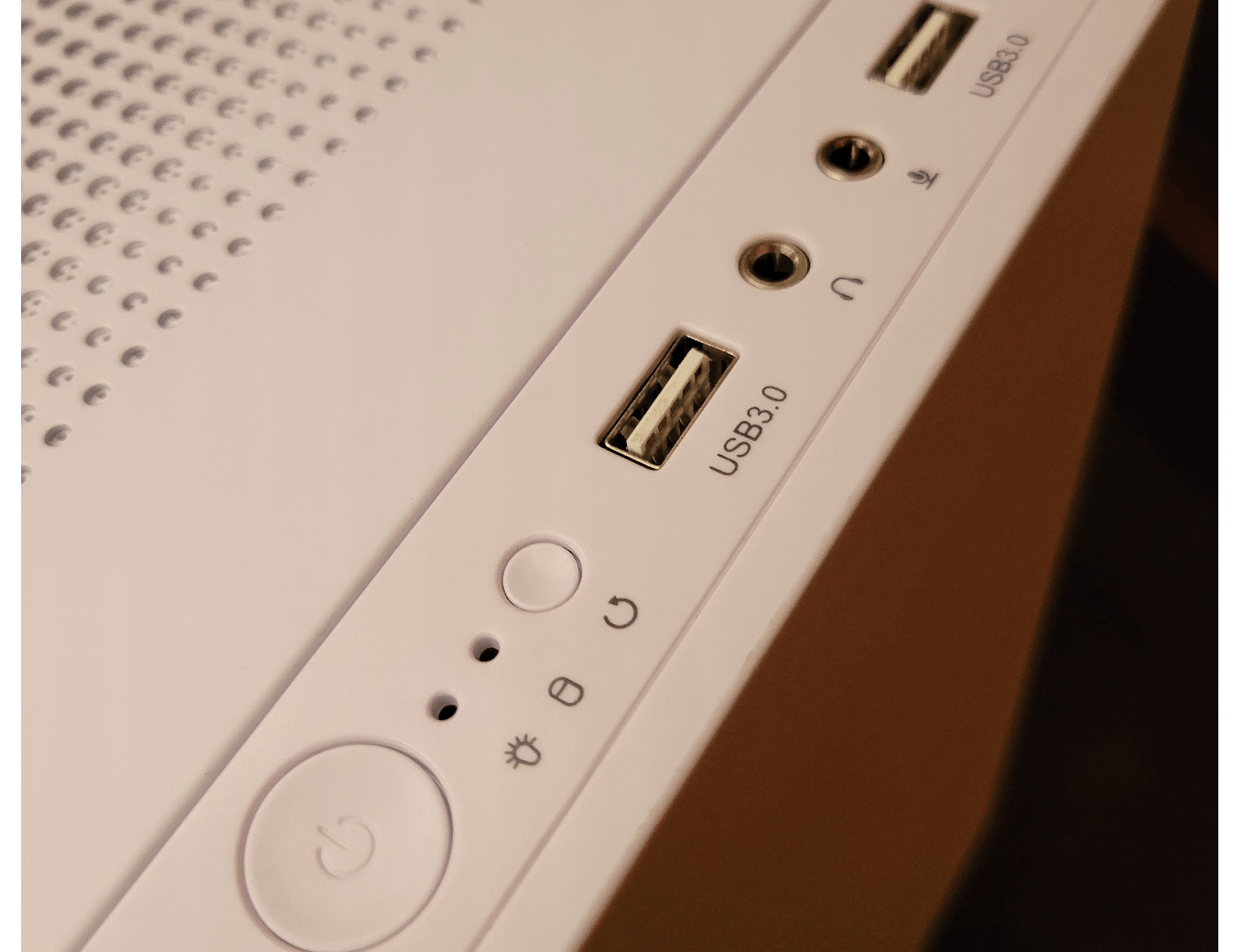 GTX 1660 Super | Ryzen 5 2600 | 1080p Mini Gaming PC