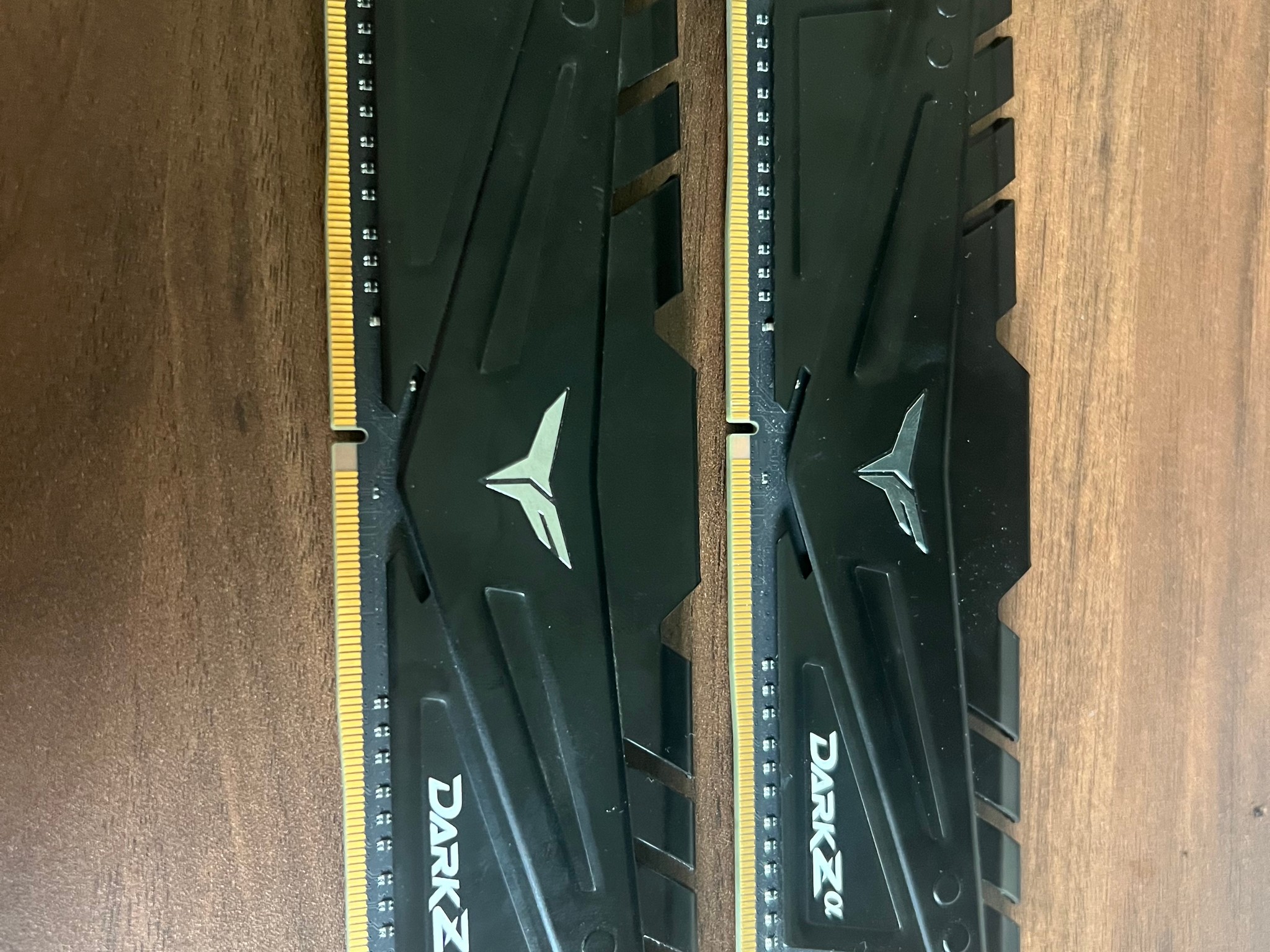 TFORCE Vulcan 16gb (8x2) 3600mhz DDR4