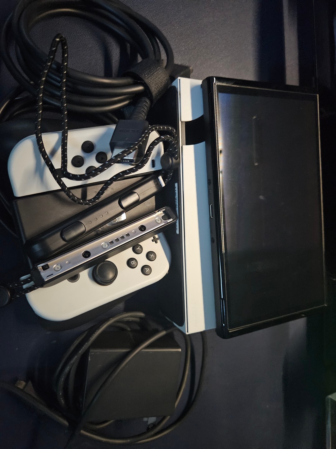 Nintendo Switch Oled w/ Accesories | Jawa