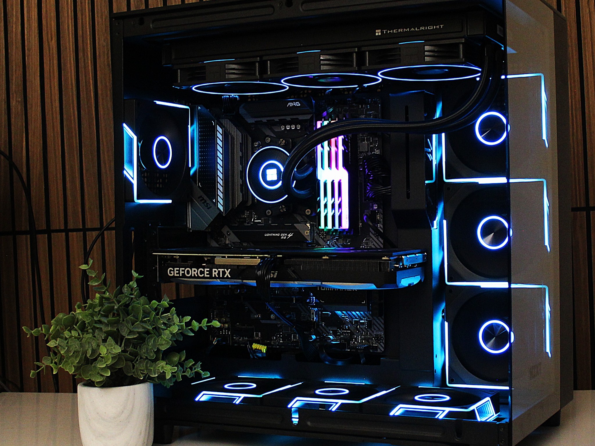 4070 12 GB | Ryzen7  5800X  | 32GB Ram | NVME  | 850W GOLD | Win 11 | Liquid Cooled