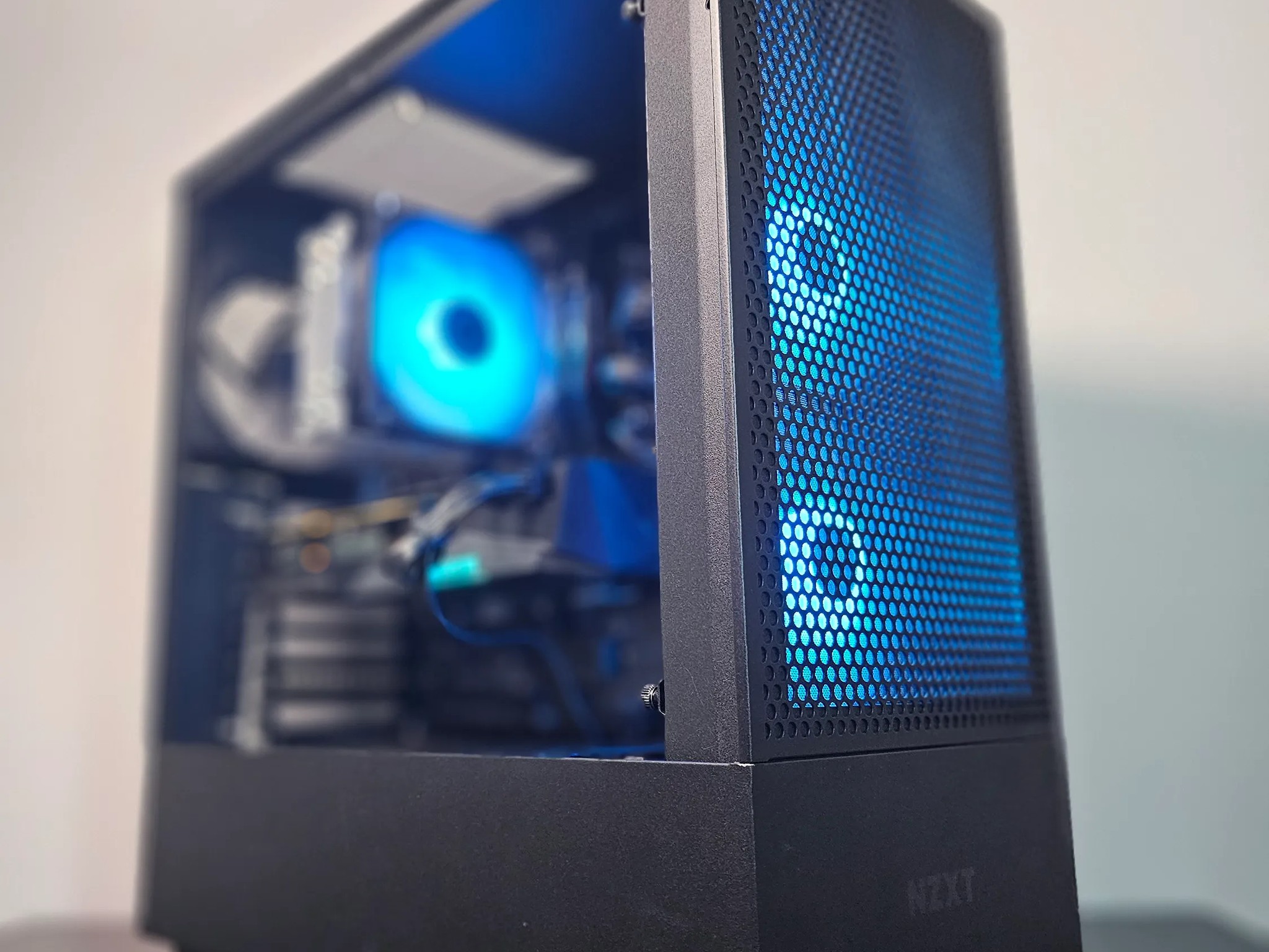 1080p-1440p RGB Gaming PC / RTX 3070 8GB / i5 12400f / 64GB DDR4 / 1TB SSD / WIFI + BT