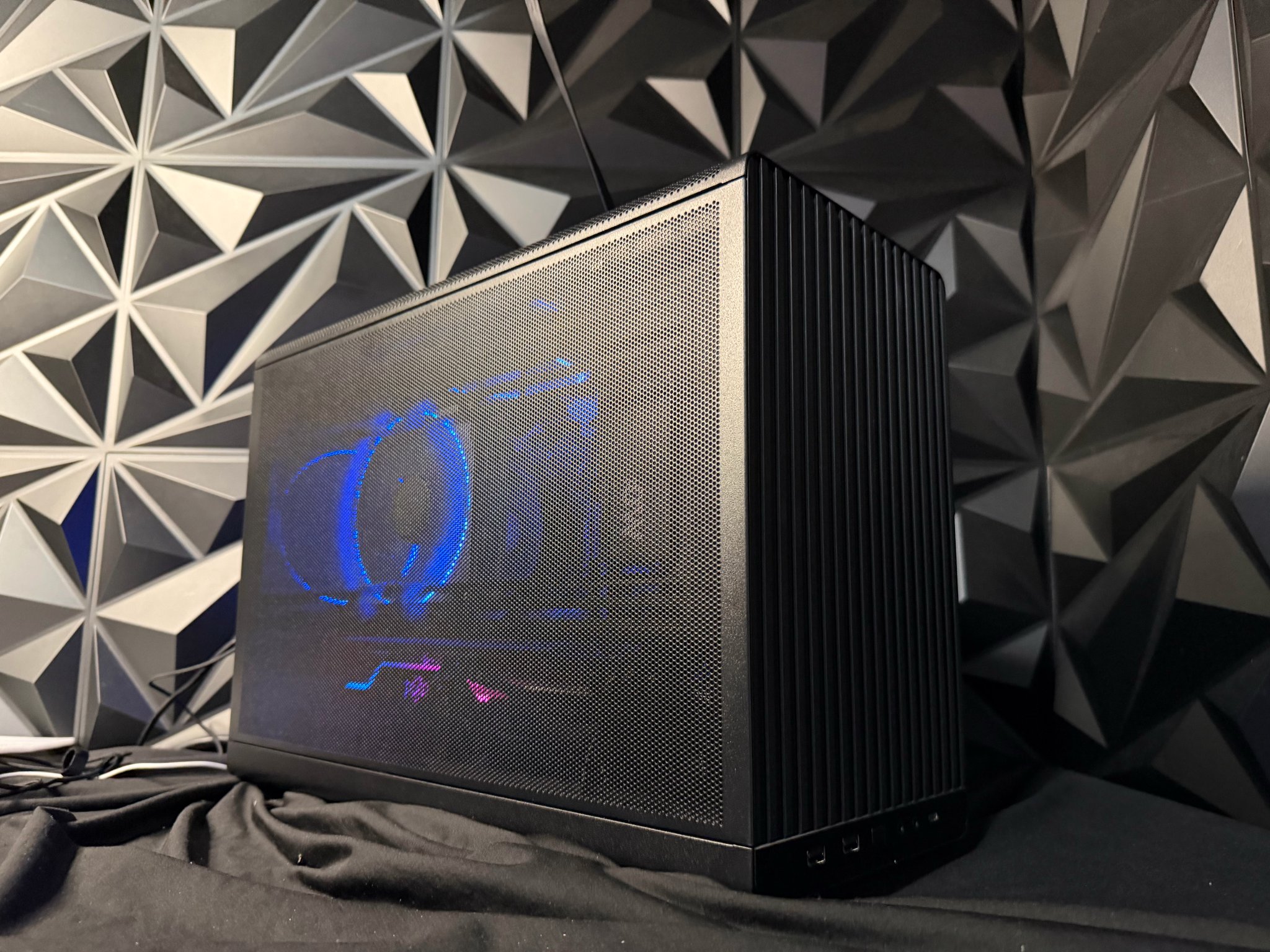 🔥 DARK 5557 🔥Ryzen 5 5500| RX 5700XT 8 GB | 16 GB DDR4| 1.25 TB NVMe