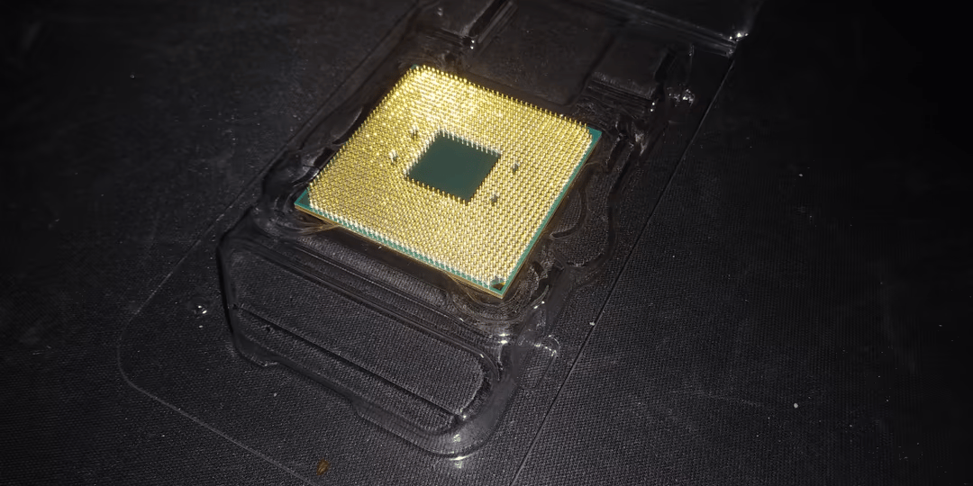 AMD Ryzen 5 1600 65W AM4 Processor with Wraith Stealth Cooler