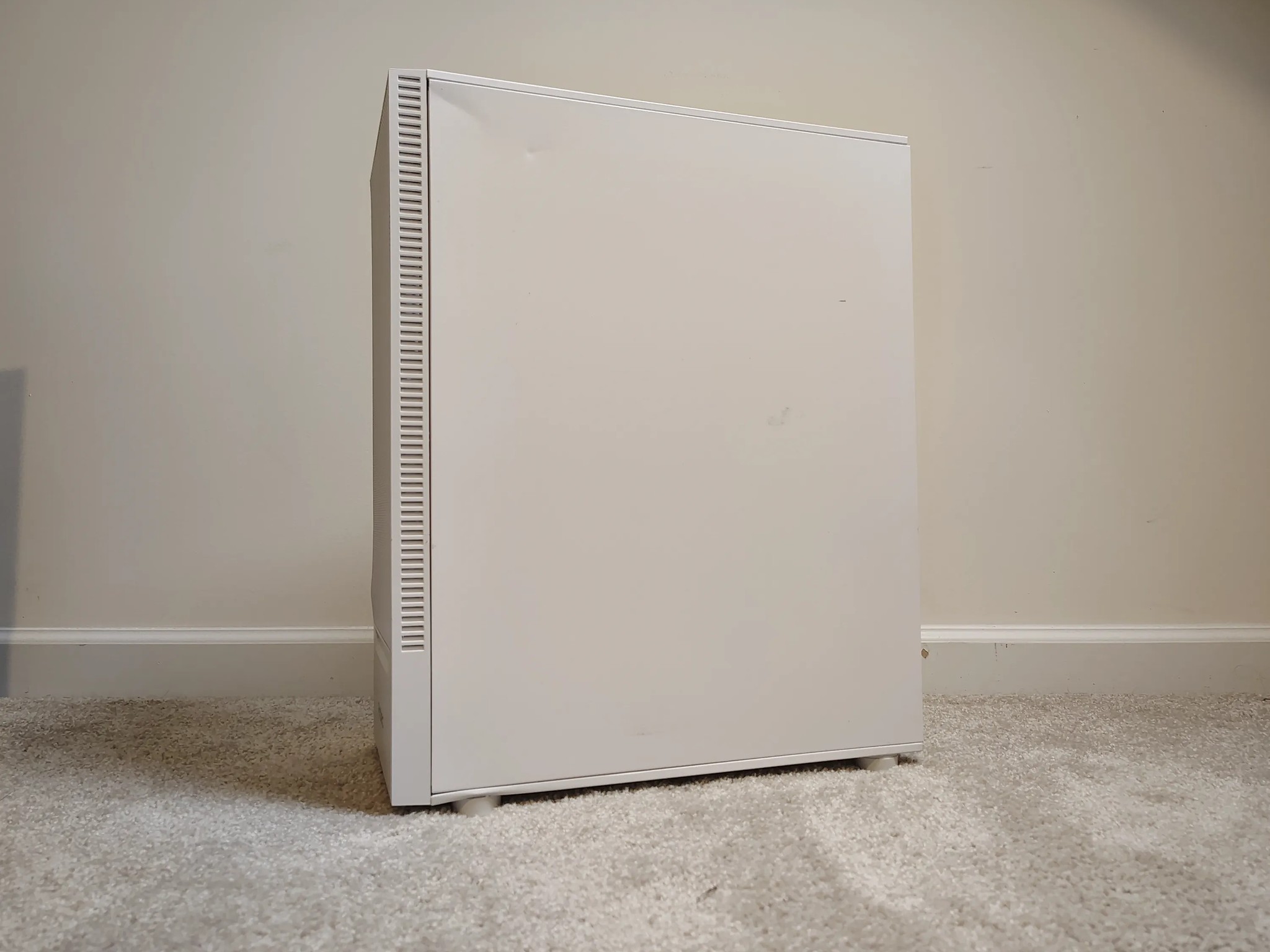 READ Antec RGB Tower Case ATX