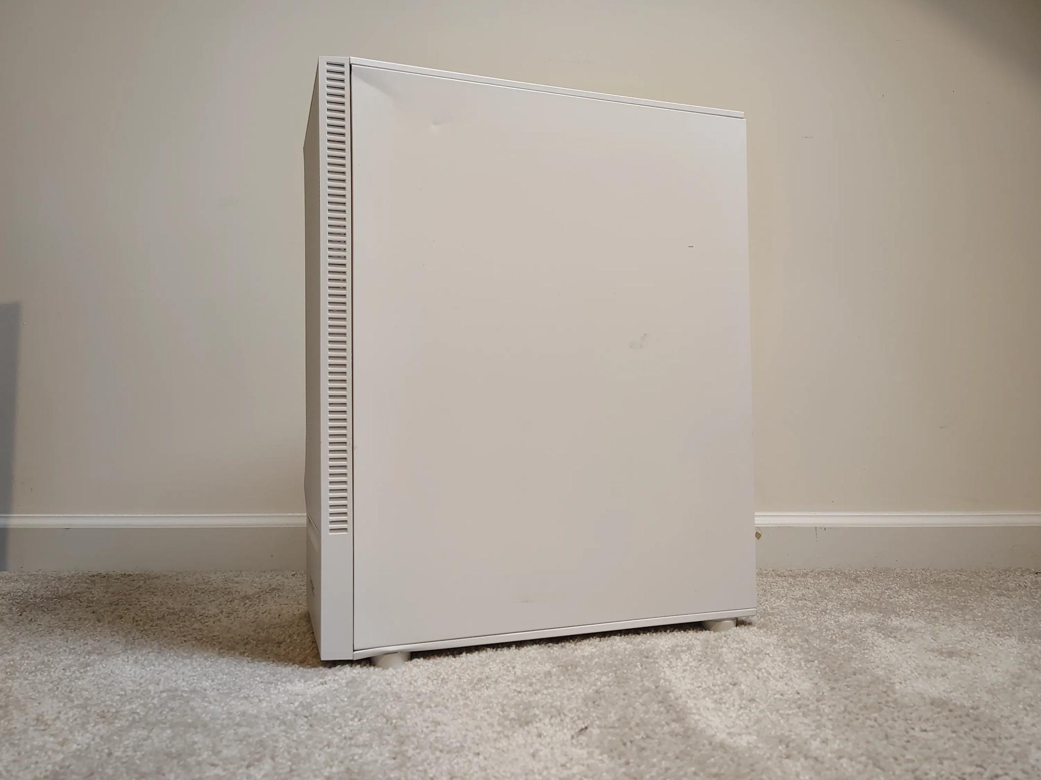 READ Antec RGB Tower Case ATX