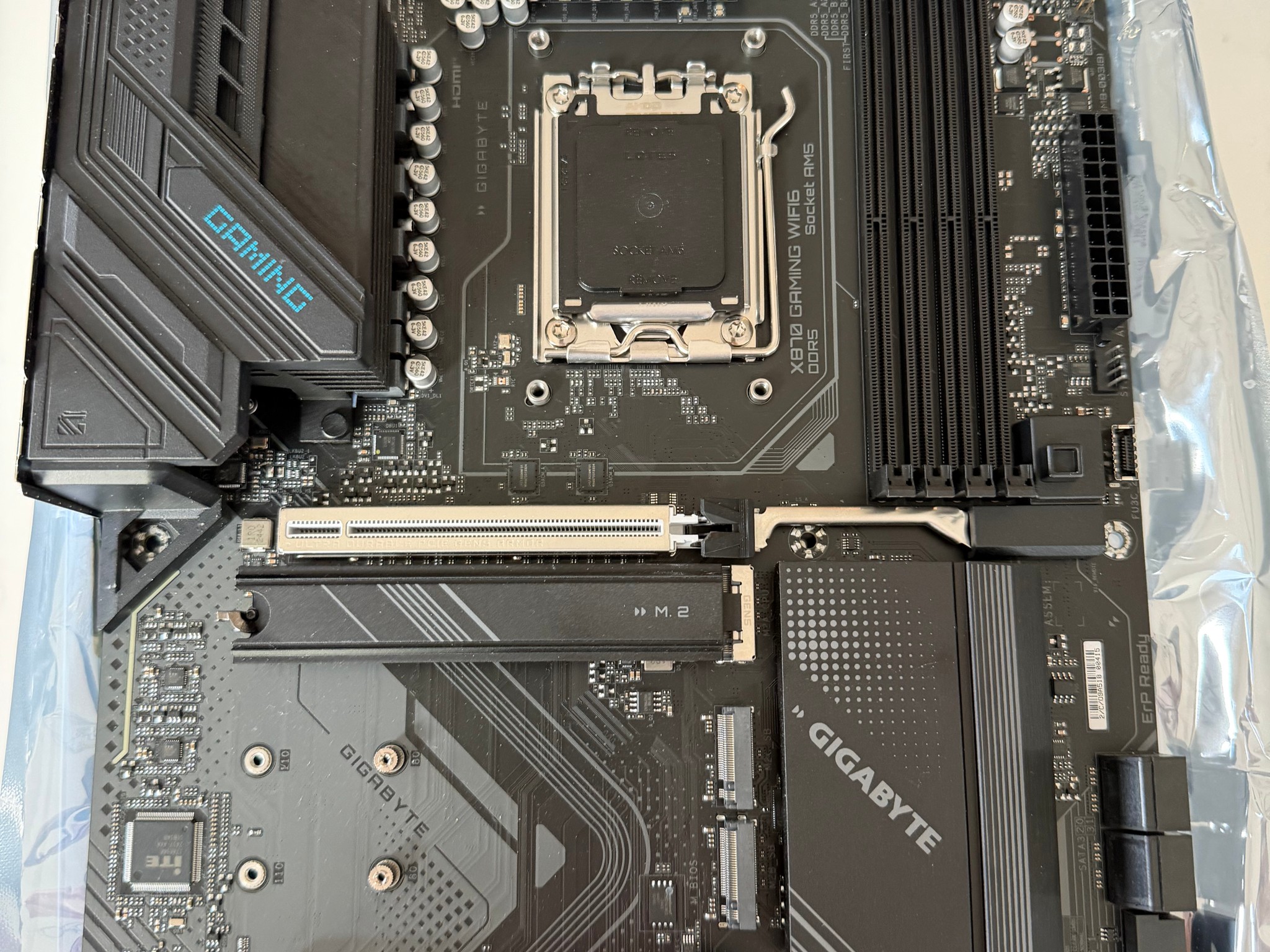 Gigabyte X870 Gaming WiFi6 DDR5