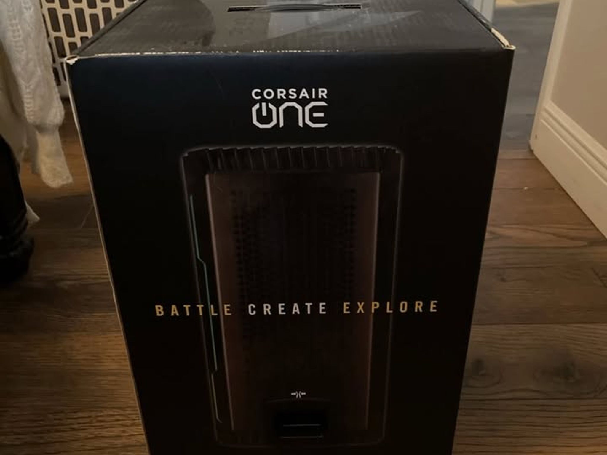 Corsair One I165 Compact Gaming PC