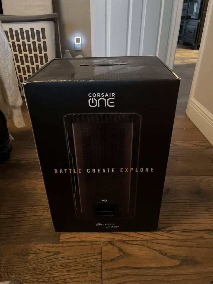 Corsair One I165 Compact Gaming PC