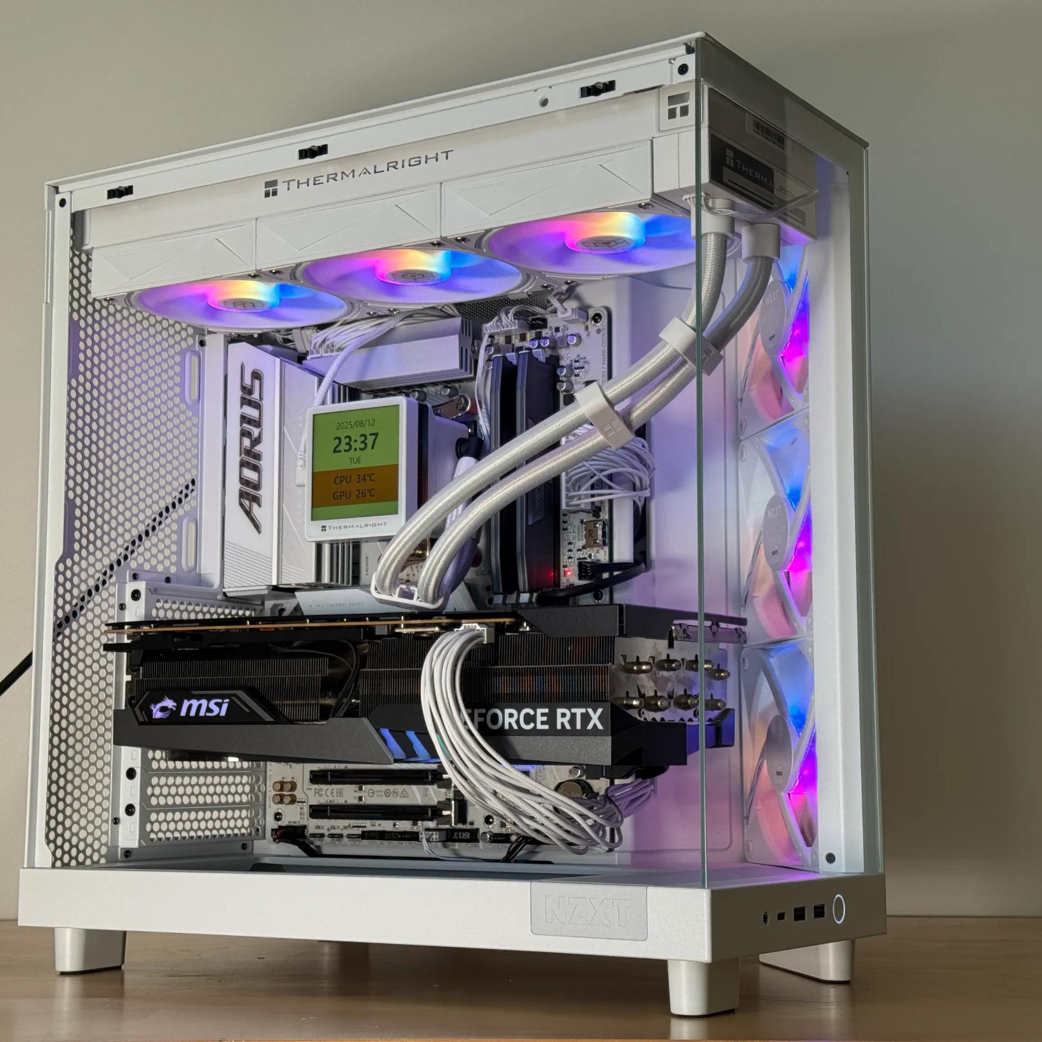 RTX 4090 Ryzen 7 9800X3D Gaming PC