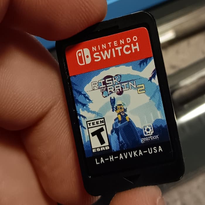 Switch Lite + 6 games and Accessories Used-Like new