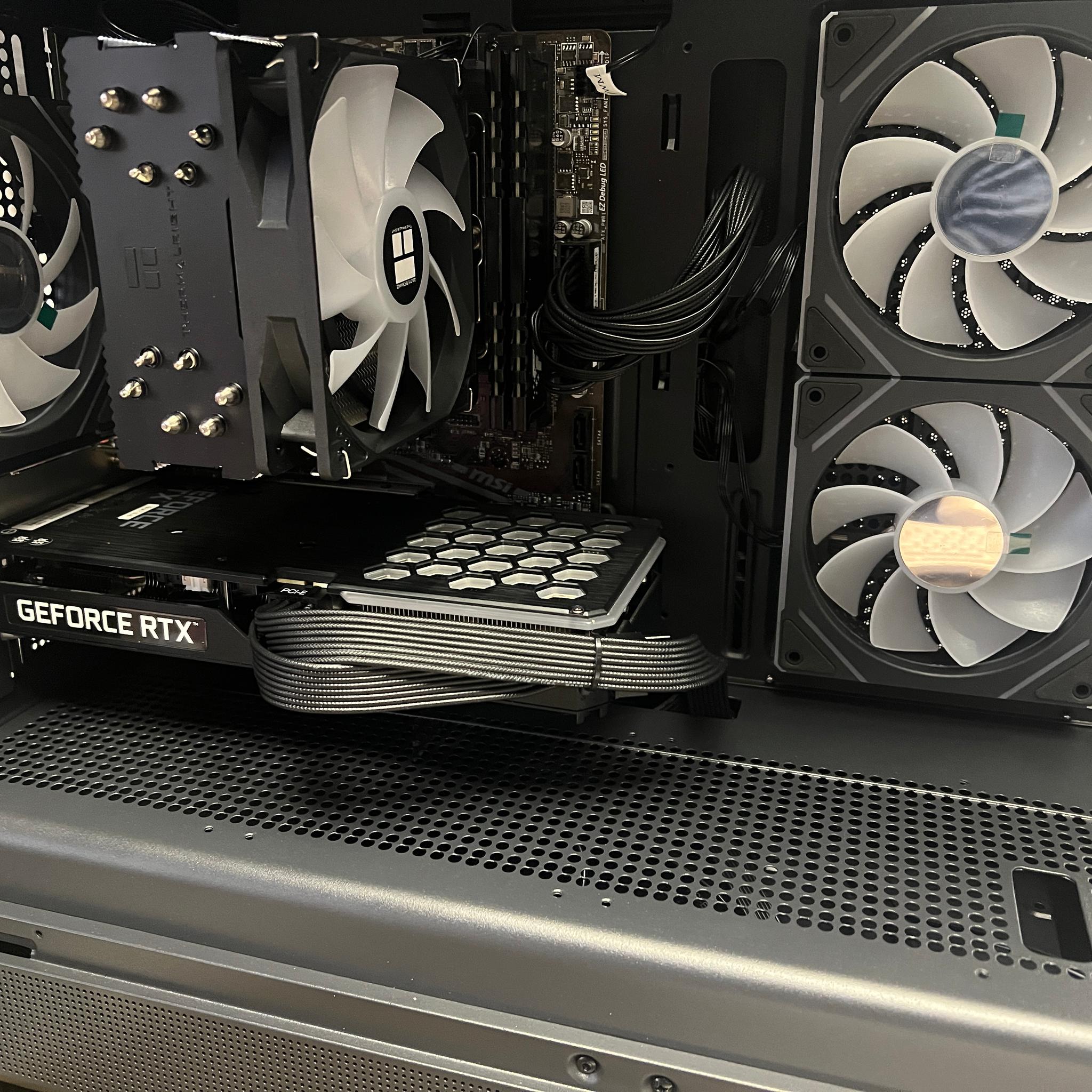 Ryzen 7 5700x| RTX 3060 | 16GB DDR4