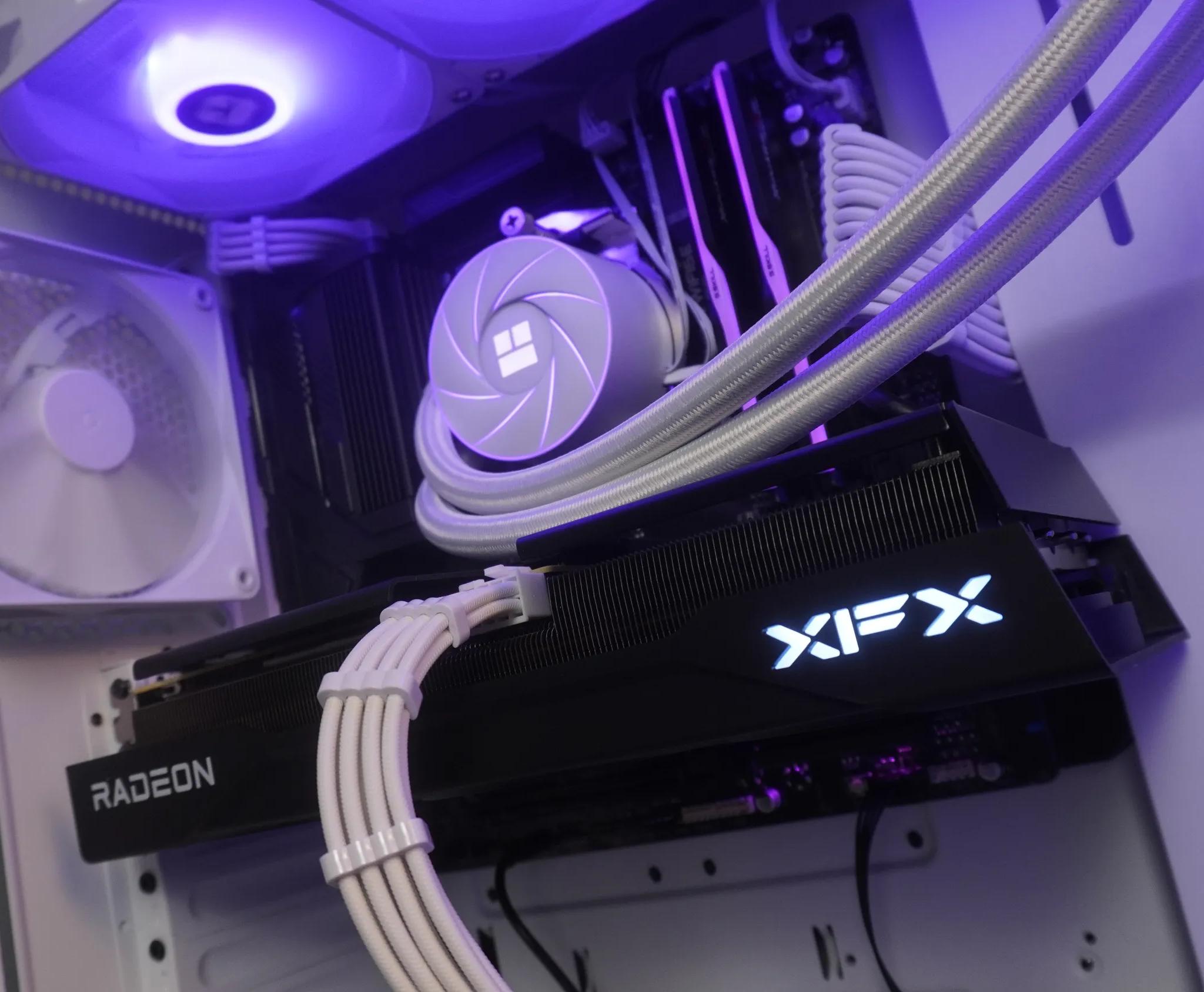 🤍ARCTIC🤍 PRICE TO PERFORMANCE 💪 1440p/1080p MACHINE  🧡RX 9060XT 16GB 🧡 Ryzen 5 9600x | 2TB NVME