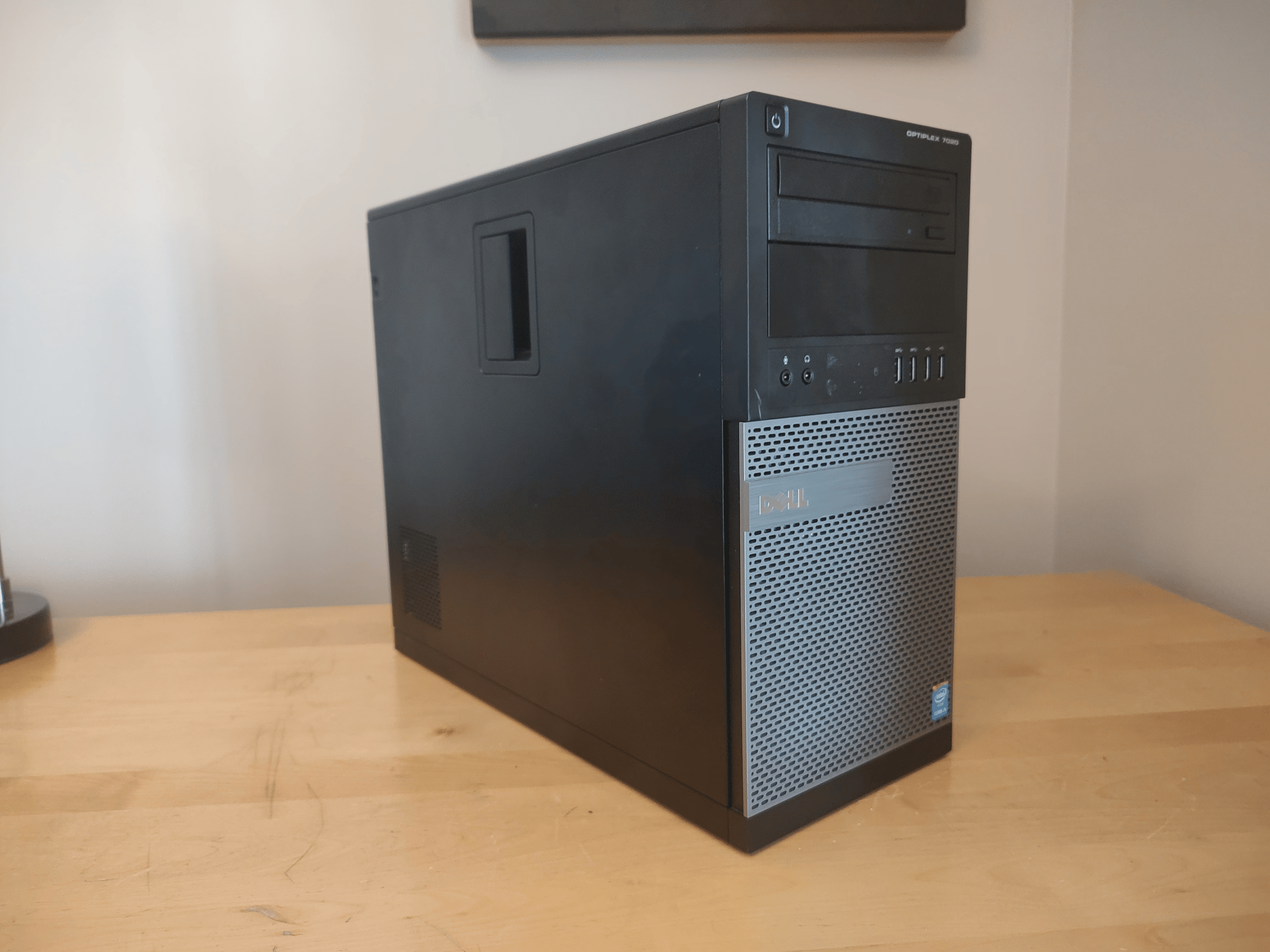 Entry Level Gaming PC - Core i5 8gb RAM RX 560 4gb 240gb SSD