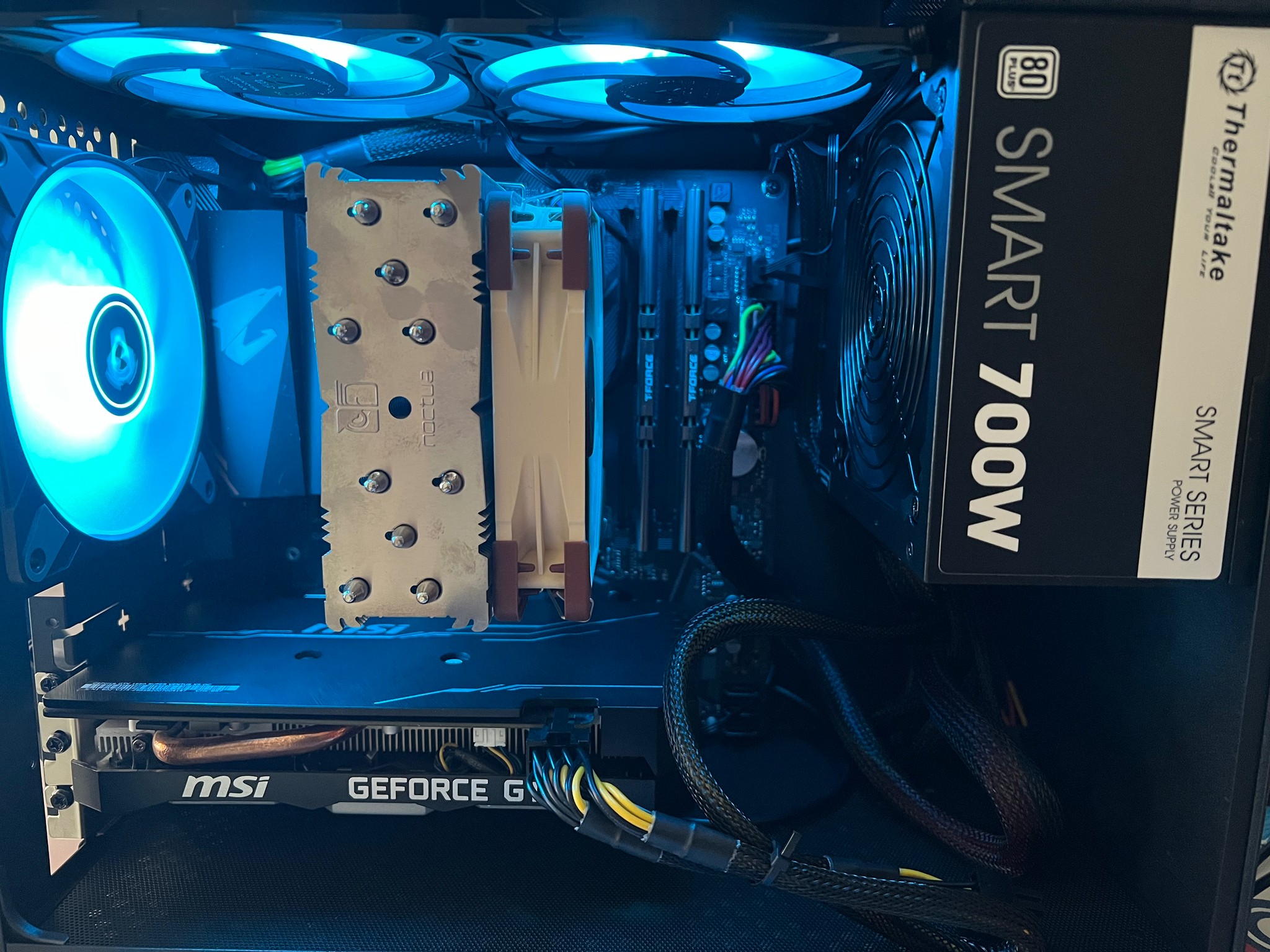 Custom Gaming PC Ryzen 5 5500/16 GB DDR4/GTX 1660 Super
