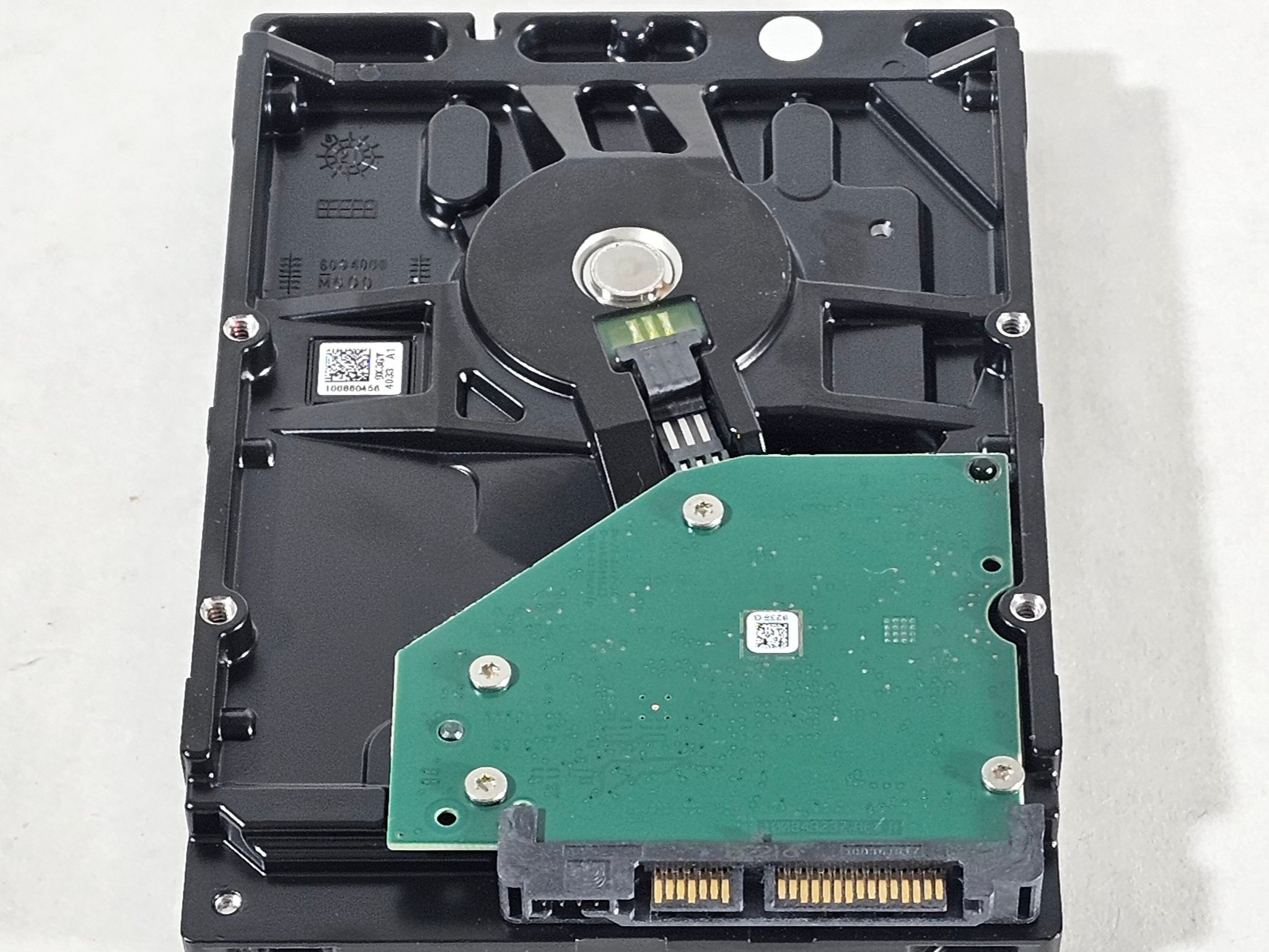 1TB 3.5" Hard Drive Seagate Desktop HDD ST1000DM003