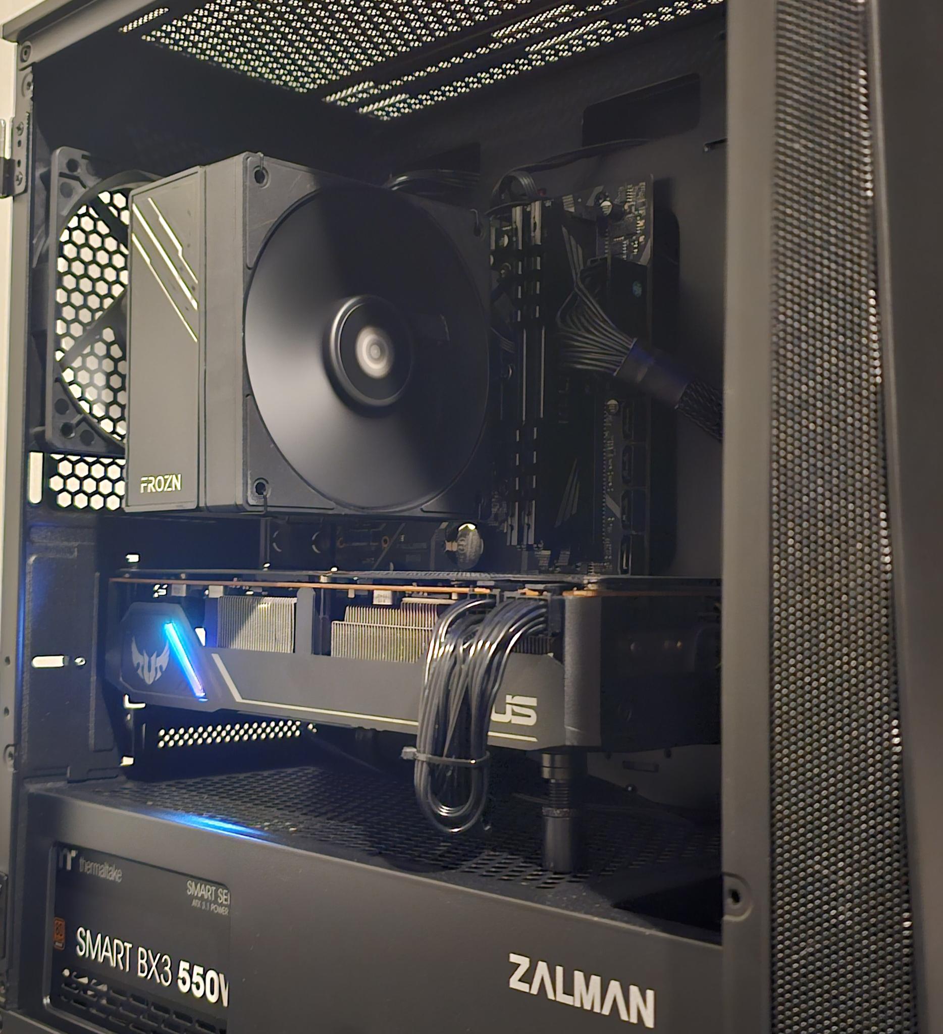 Ryzen 5 3600 RX 5700 8GB Low Profile all black build