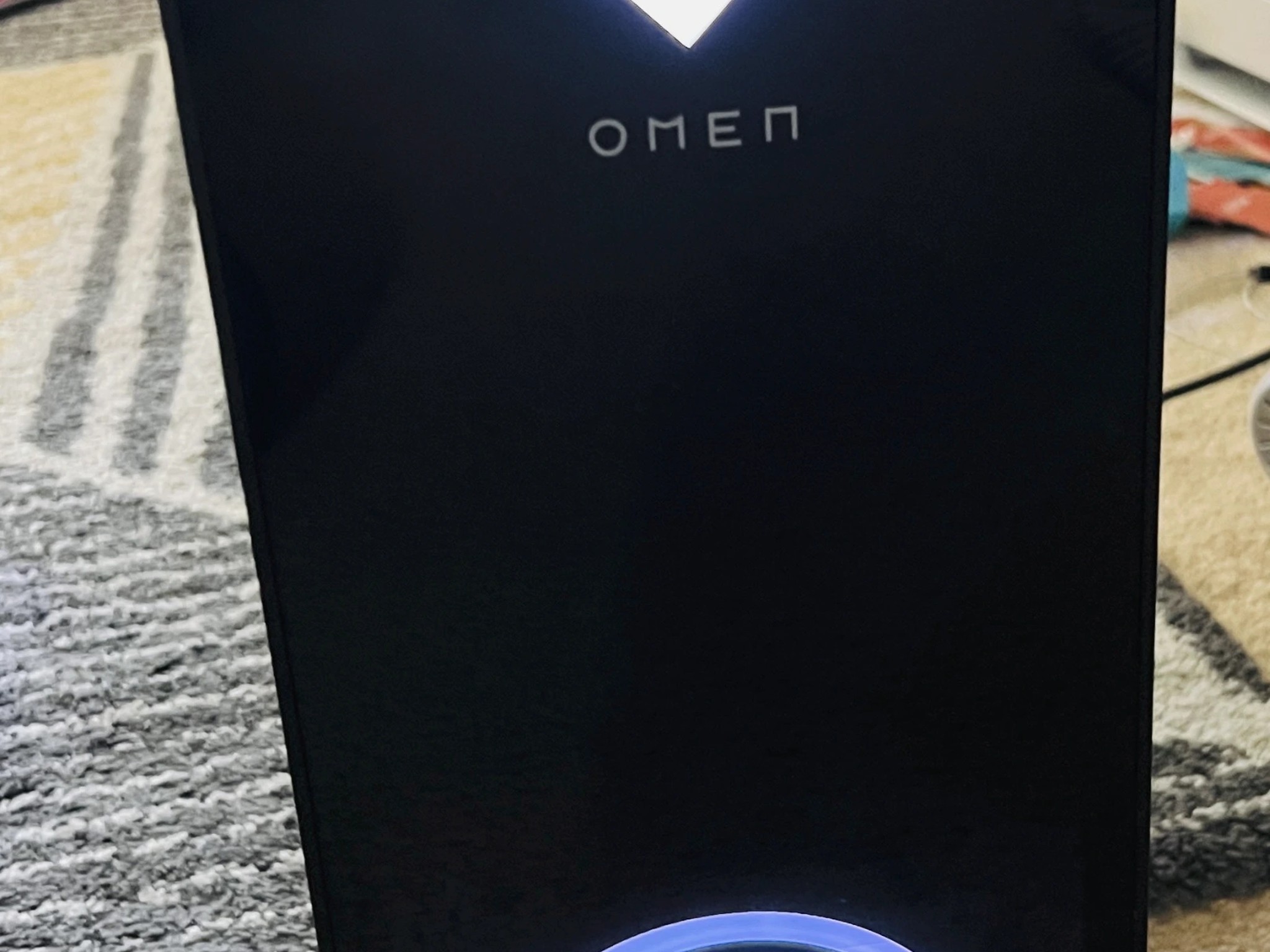 HP Omen 30L Ryzen 5 5600x 16gb Ram Team Tforce Delta RTX 3060 240 ssd nvme