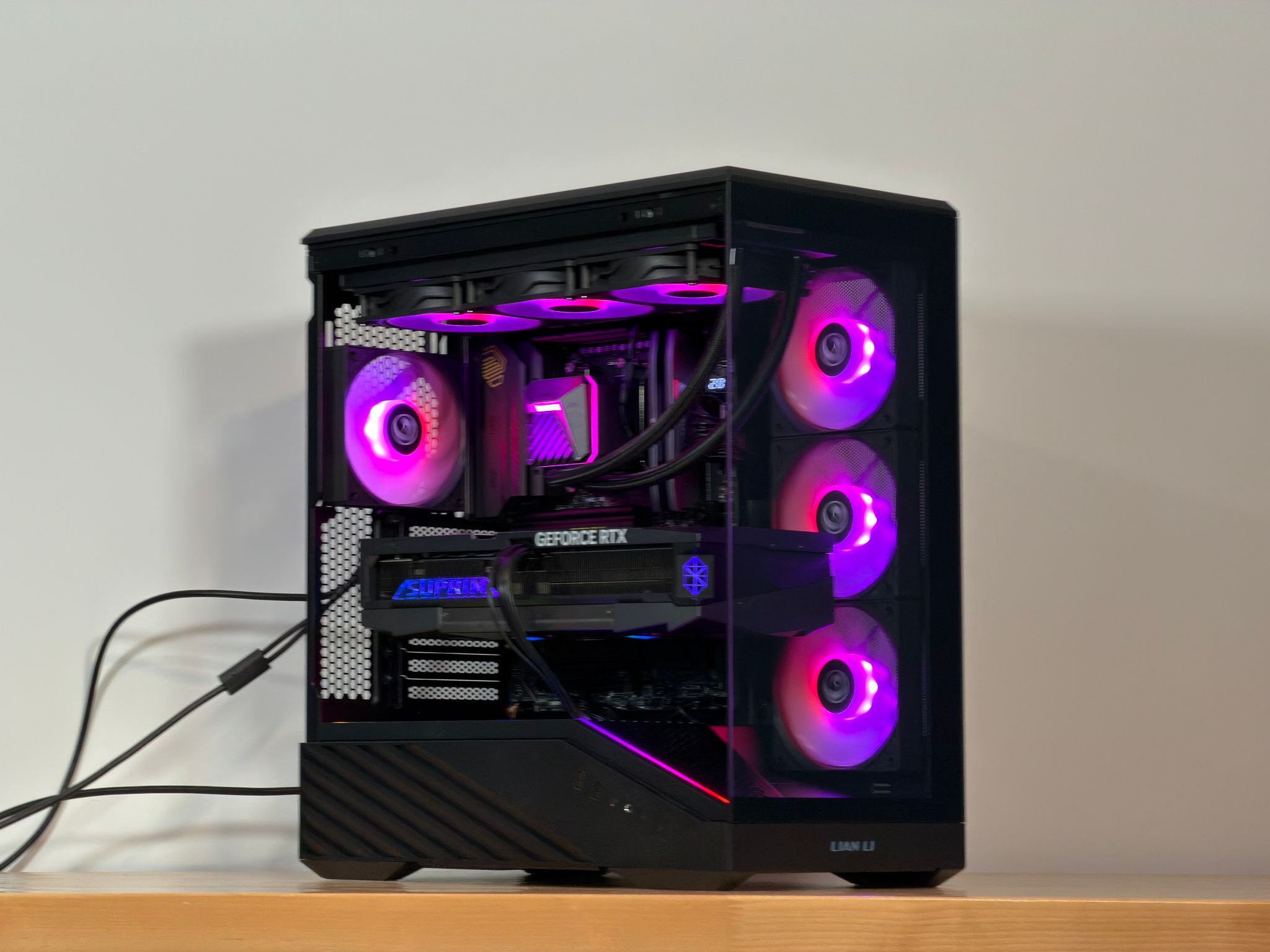 RTX 5090 Suprim Ryzen 7 9800x3d Gaming PC
