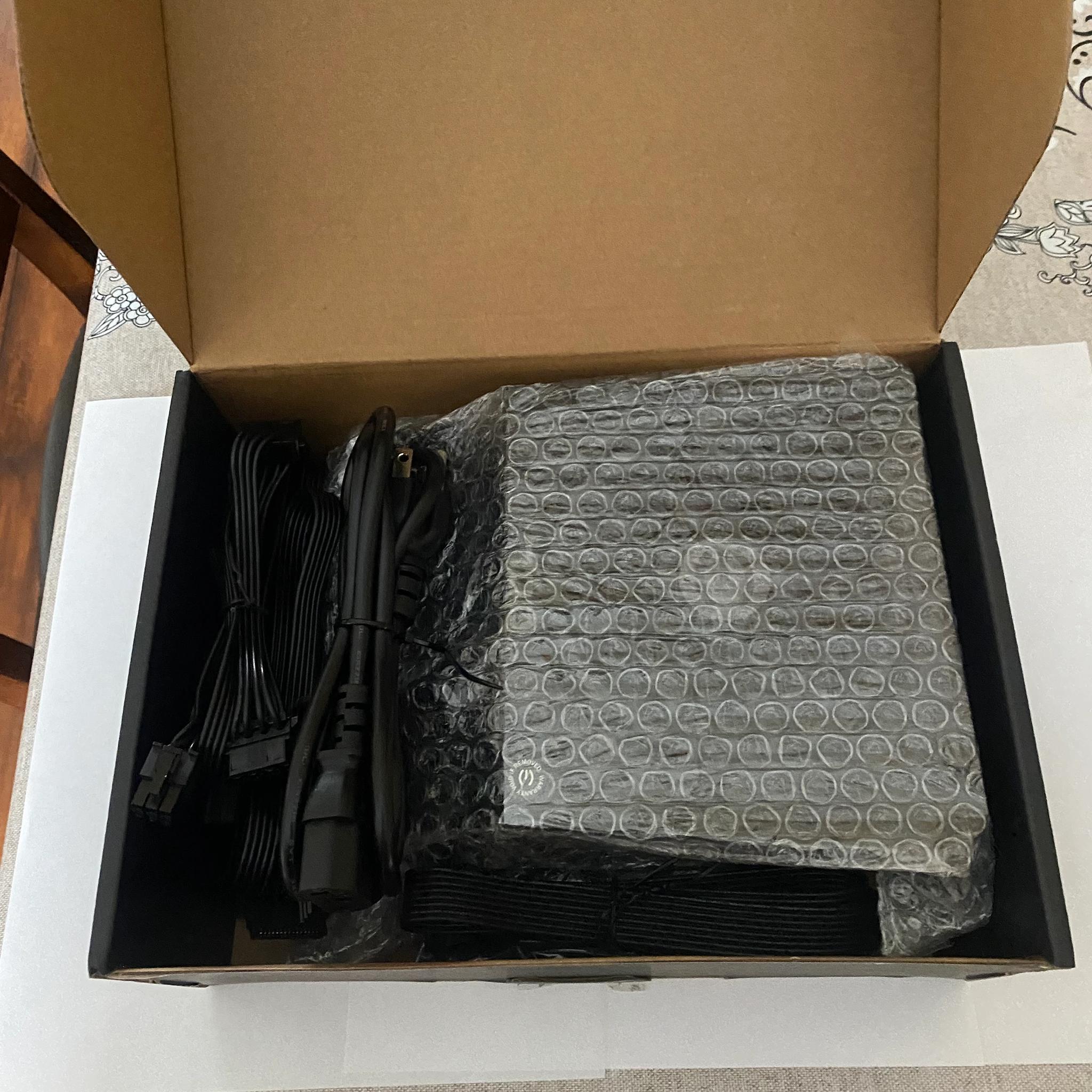 EVGA 700BQ 80 Plus Bronze 700W Semi Modular Power Supply 