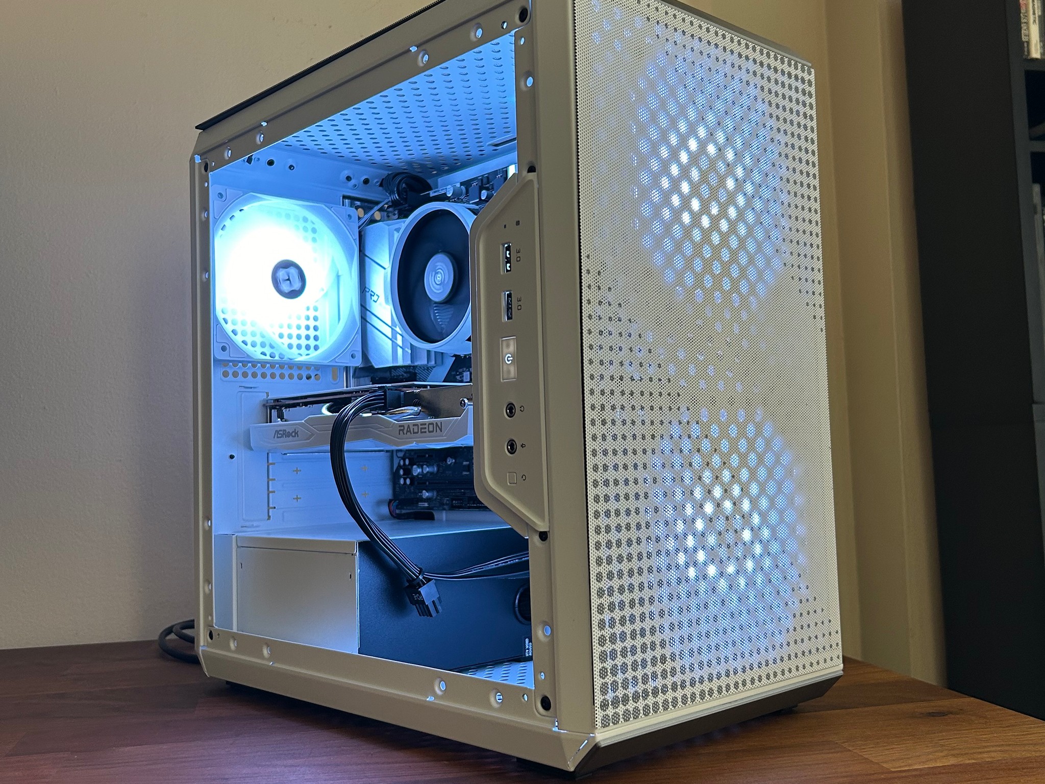 **WEEKEND SALE** RX 6600 | Ryzen 5 4500 | 1TB SSD | WI-FI | The Trooper RX