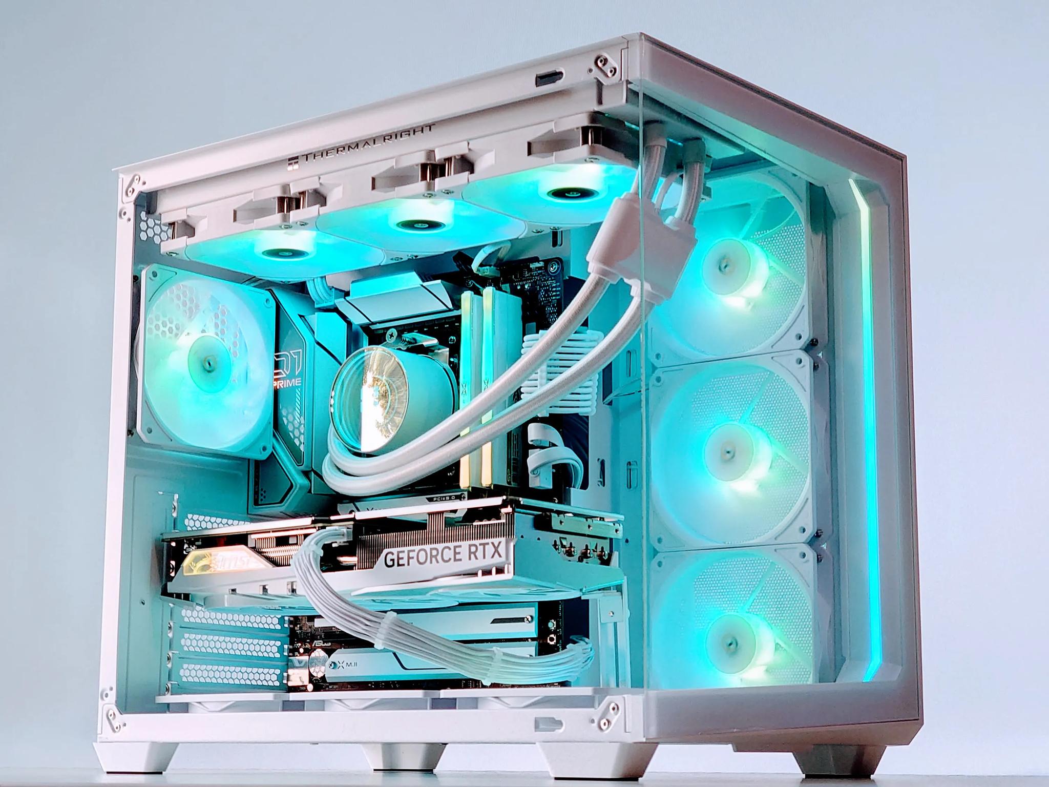 🌬️🧊🐧🥶Iceberg||💧Liquid Cooled Gaming PC❄️Nvidia RTX 4070 Ti 12GB❄️AMD Ryzen 7 7700❄️32GB DDR5❄️ 2TB