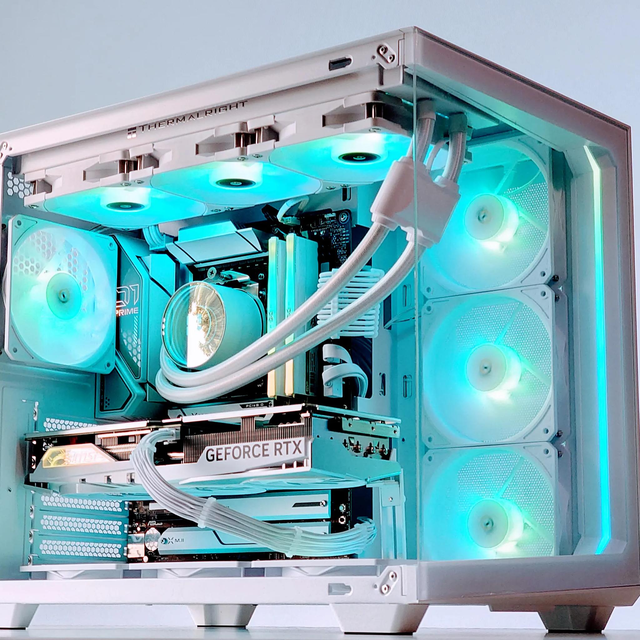 🌬️🧊🐧🥶Iceberg||💧Liquid Cooled Gaming PC❄️Nvidia RTX 4070 Ti 12GB❄️AMD Ryzen 7 7700❄️32GB DDR5❄️ 2TB