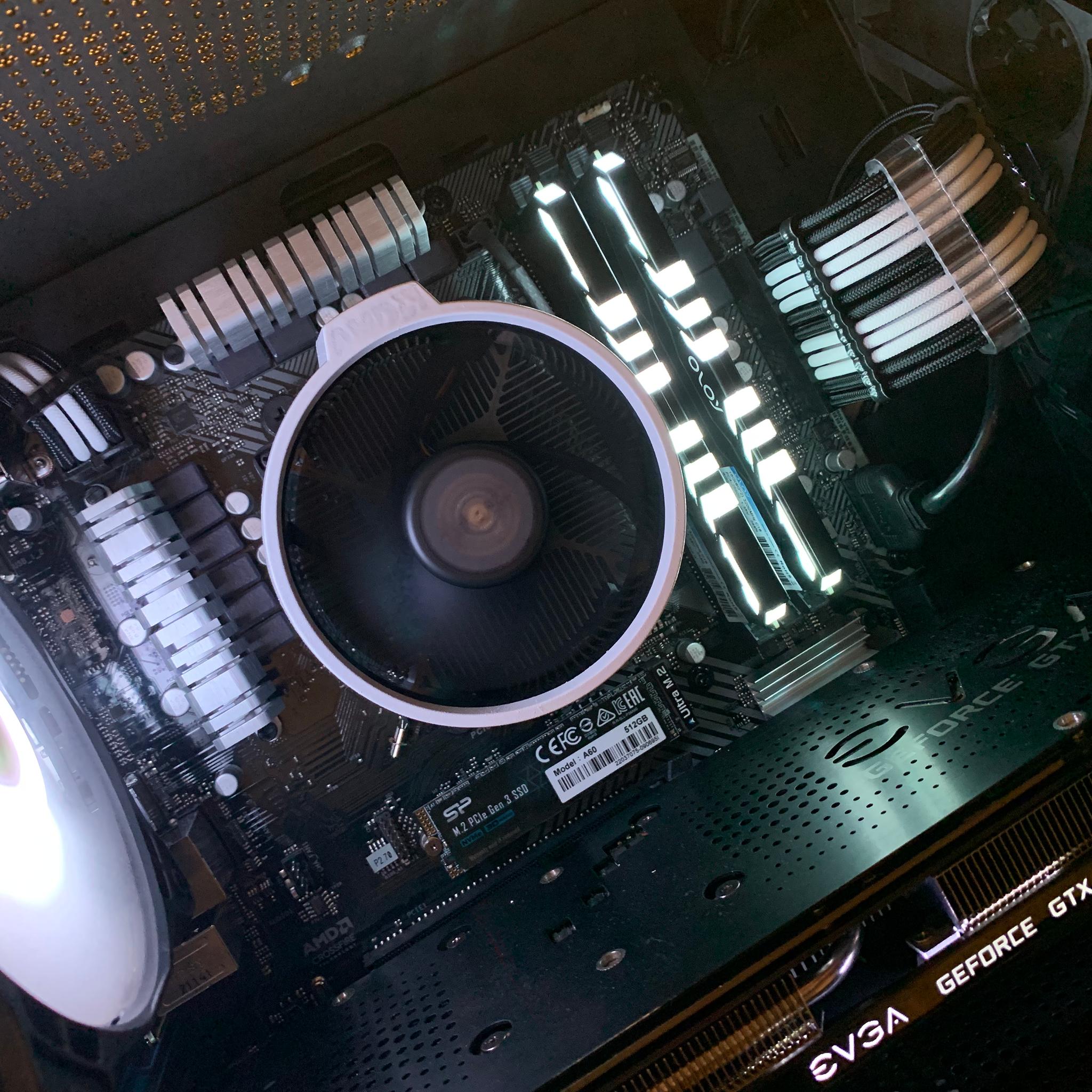 Black/White Gaming PC (Ryzen 5 2600 + GTX 980)w/ wifi