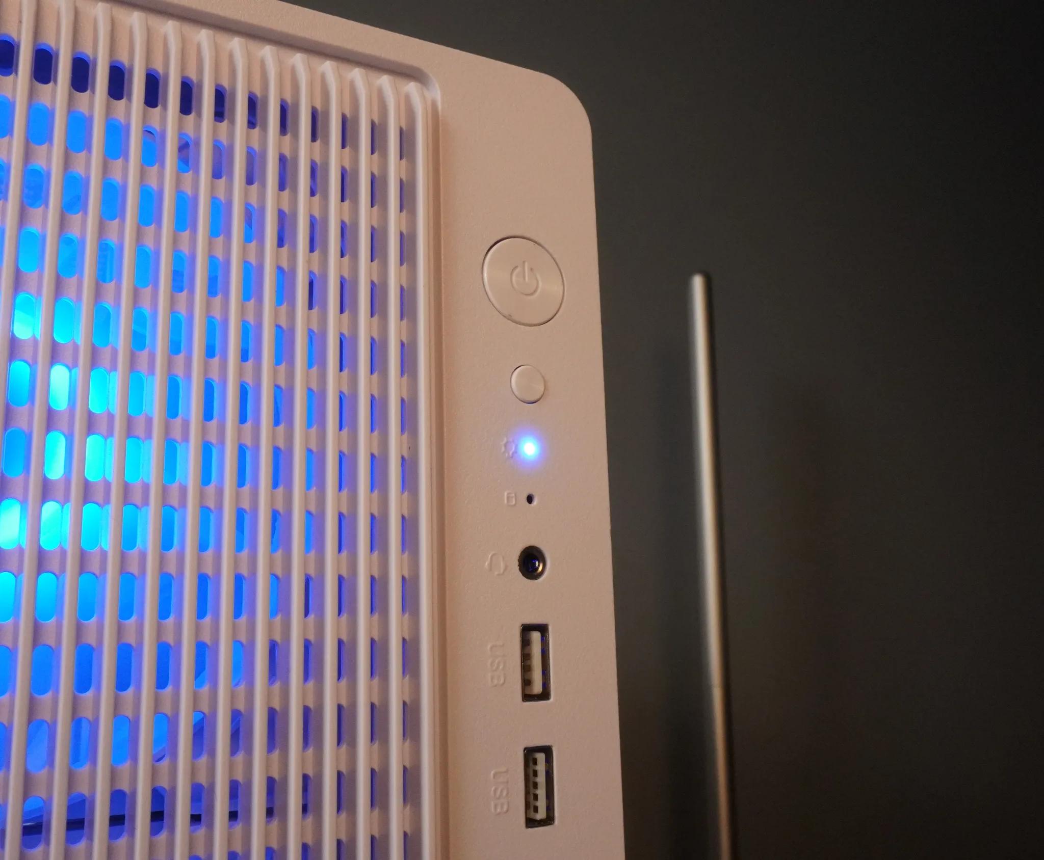 🤍ALL WHITE🤍 Price To Performance 💪 🧡RX 6600XT 🧡 Ryzen 5 5600 | 32GB | 1TB | WIN ACTIVATED
