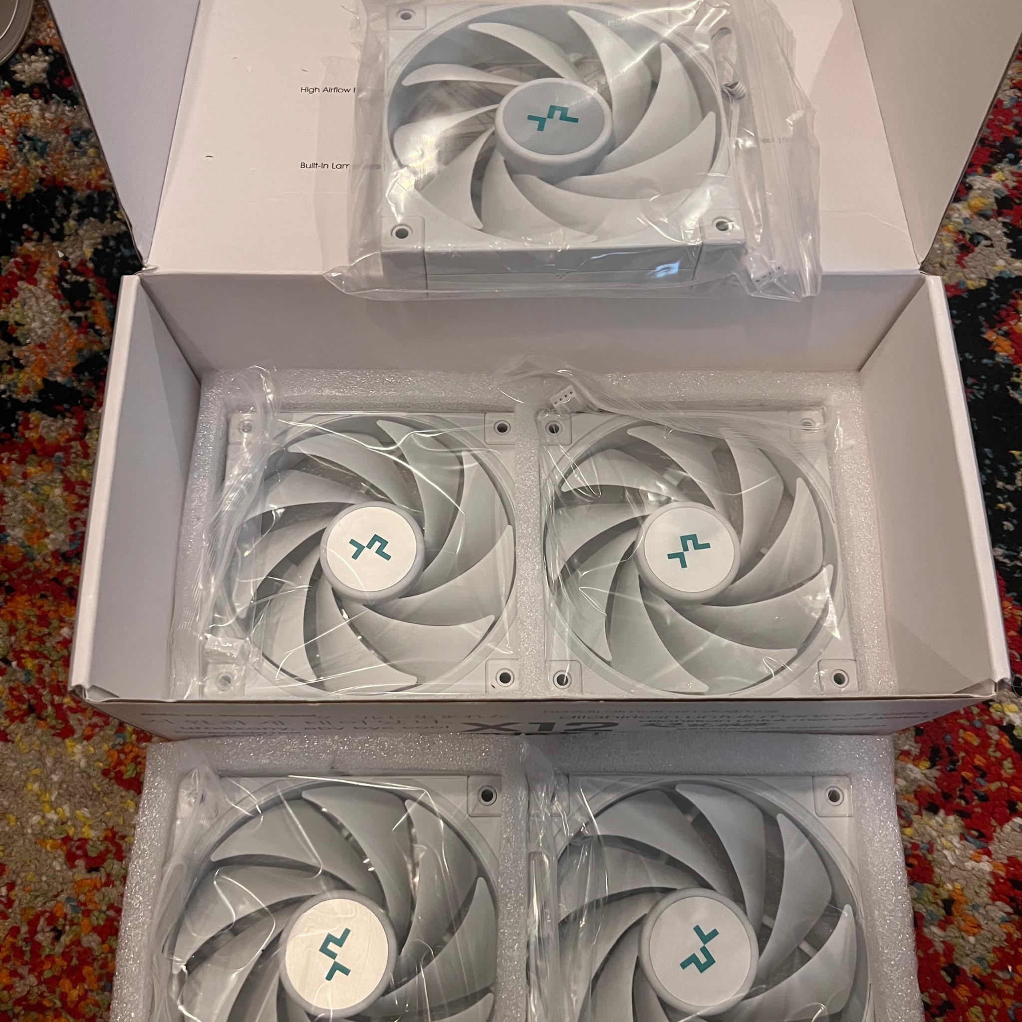5 Deepcool FK120 white edition