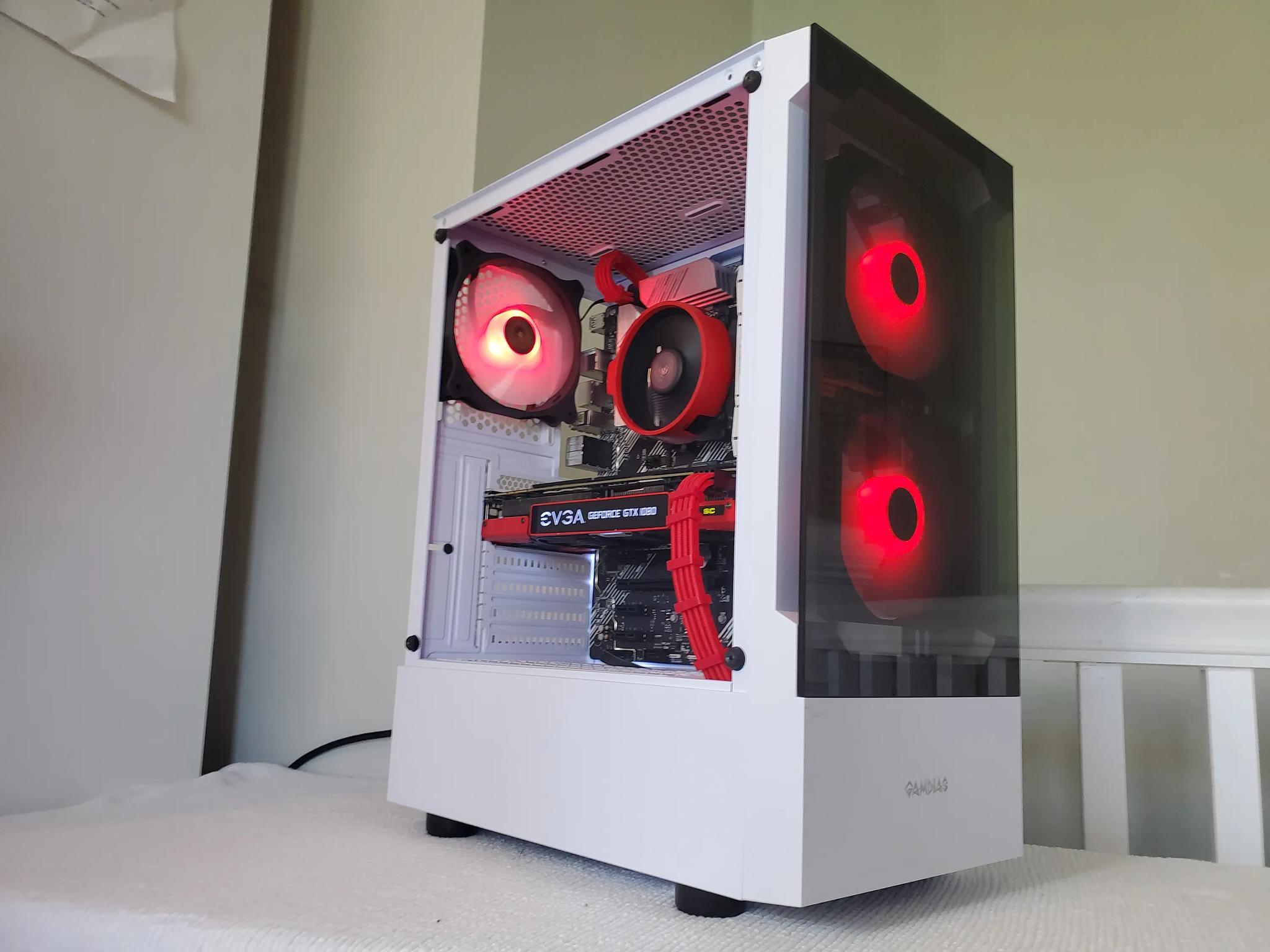 Red Ryzen 5 / GTX 1080 build