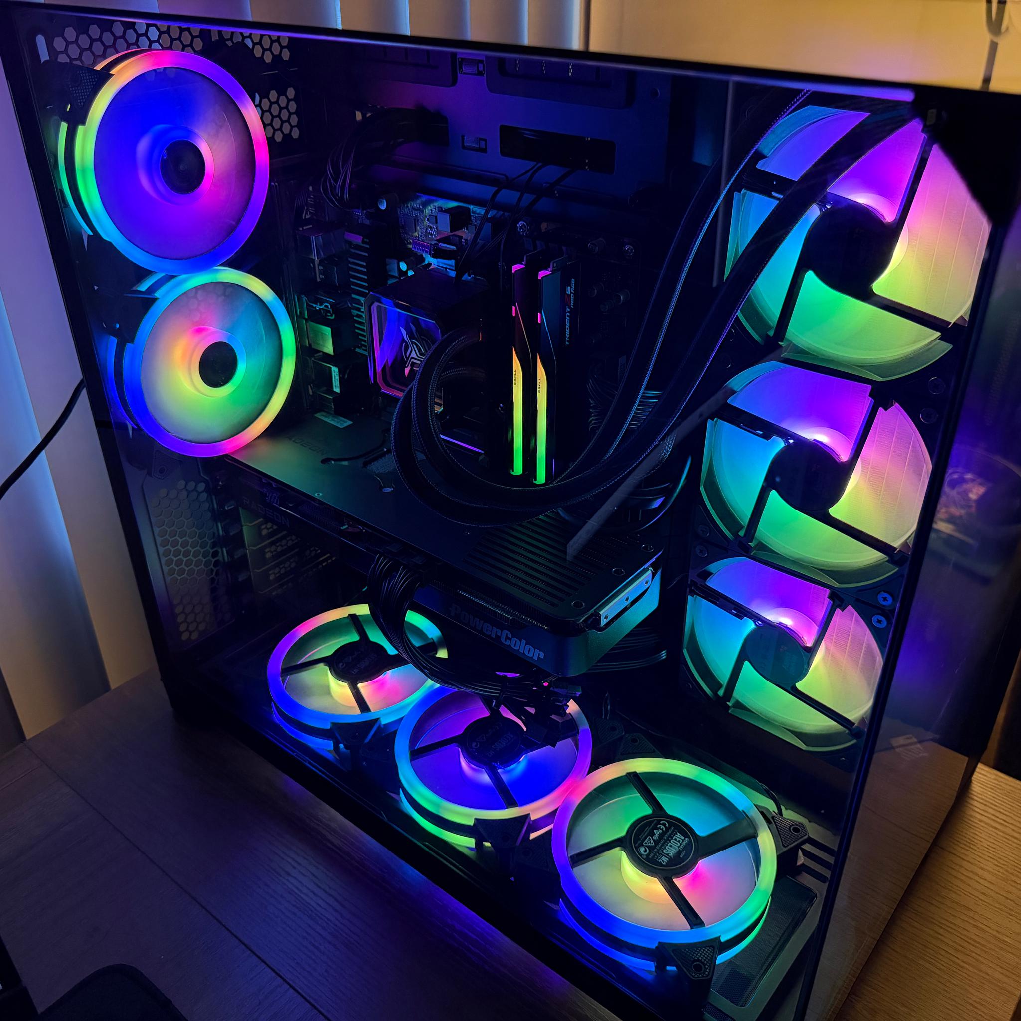 Skytech O11V Gaming PC AMD Ryzen 7 7700 RX 9070 XT 16GB 64GB DDR5 2TB NVMe Custom Gaming PC Build