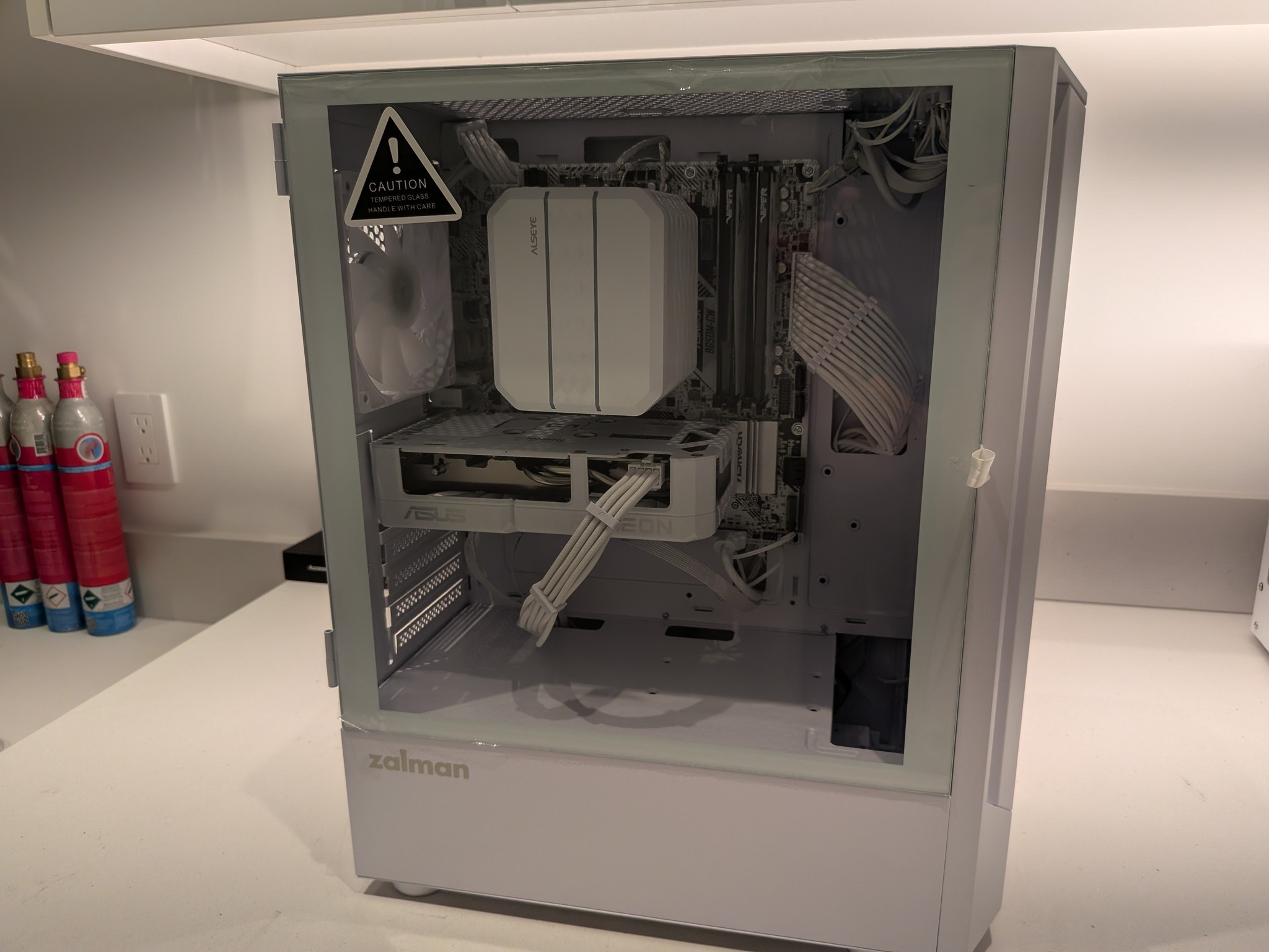 1440p Blizzard - Ryzen 7 7700, RX 9060 XT 16GB, 32 GB DDR5, 2 TB Gen 4 NVME, RGB