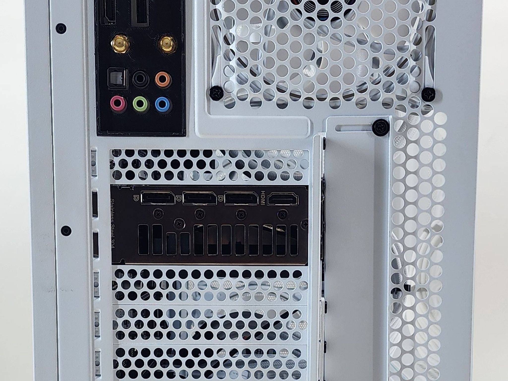 Gaming PC Ryzen 7 5700X 32GB RAM 1TB SSD RX 7700 XT 12GB Win11 PC