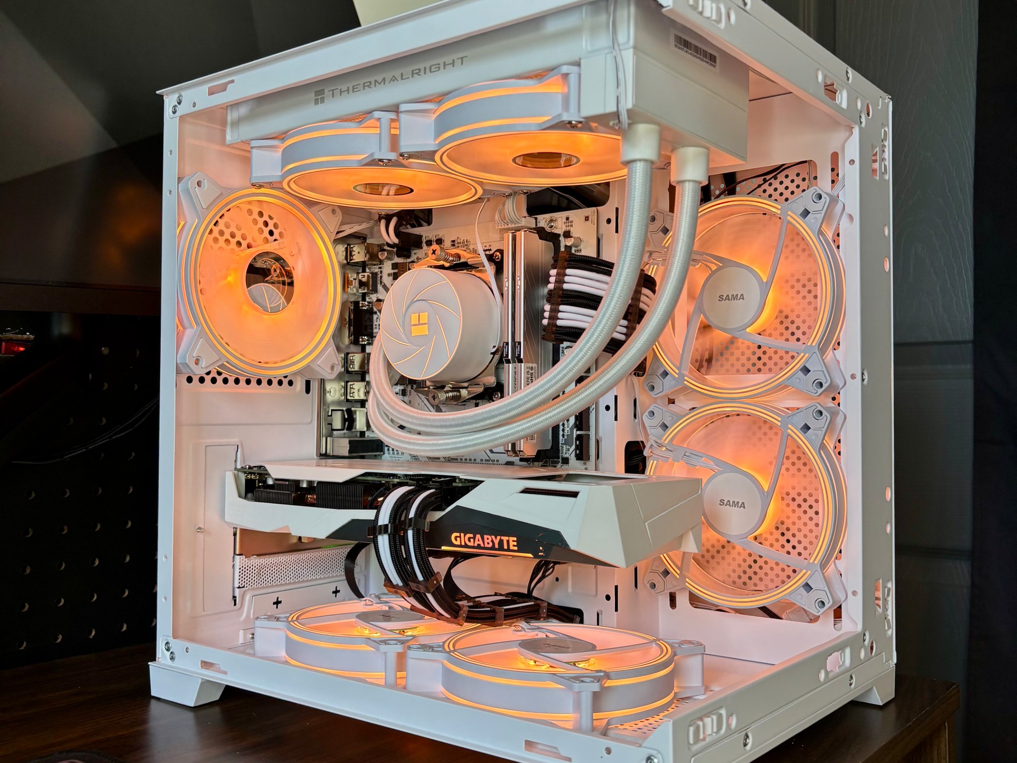 1440p & 1080p HYBRID \ Ryzen 5 \ 3060 Ti \ 16GB RAM \ WiFi