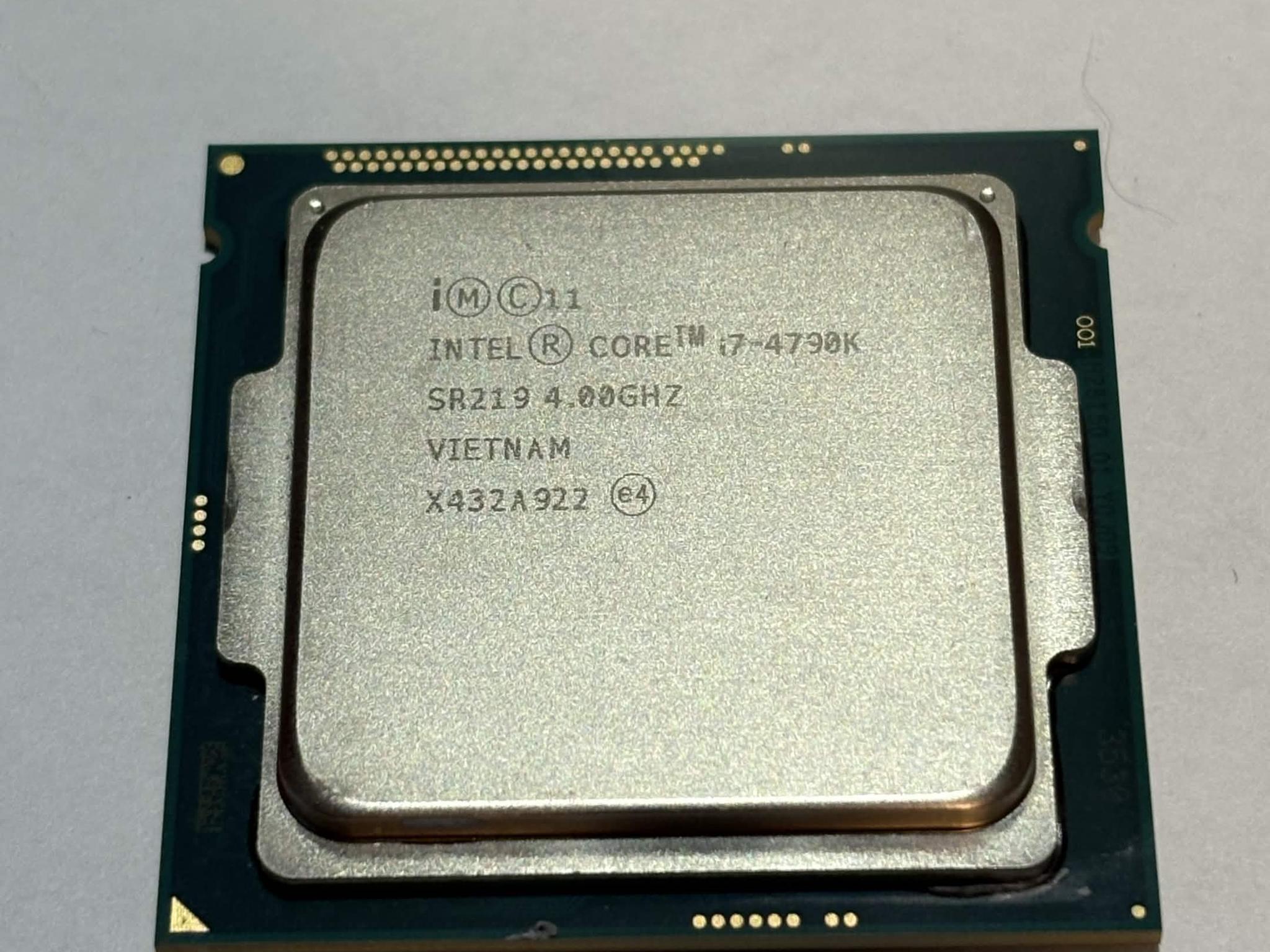 Intel Core i7-4790K 4.0GHz Quad-Core LGA 1150 Desktop Processor SR219 Tested