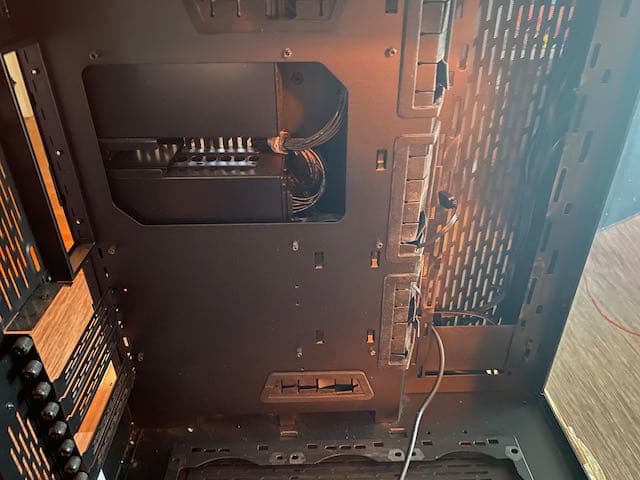 Lian Li O11D XLX ROG 