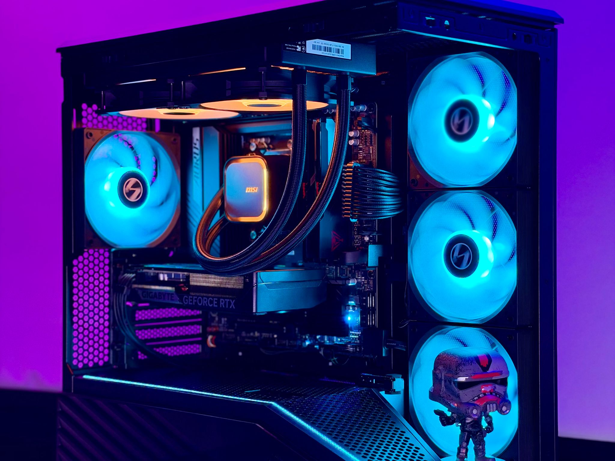 Vector - Ryzen 9600X | Nvidia RTX 5060 | 16GB DDR5 RAM 6000MHz | 1TB SSD NVMe Gen4 | WiFi | BT