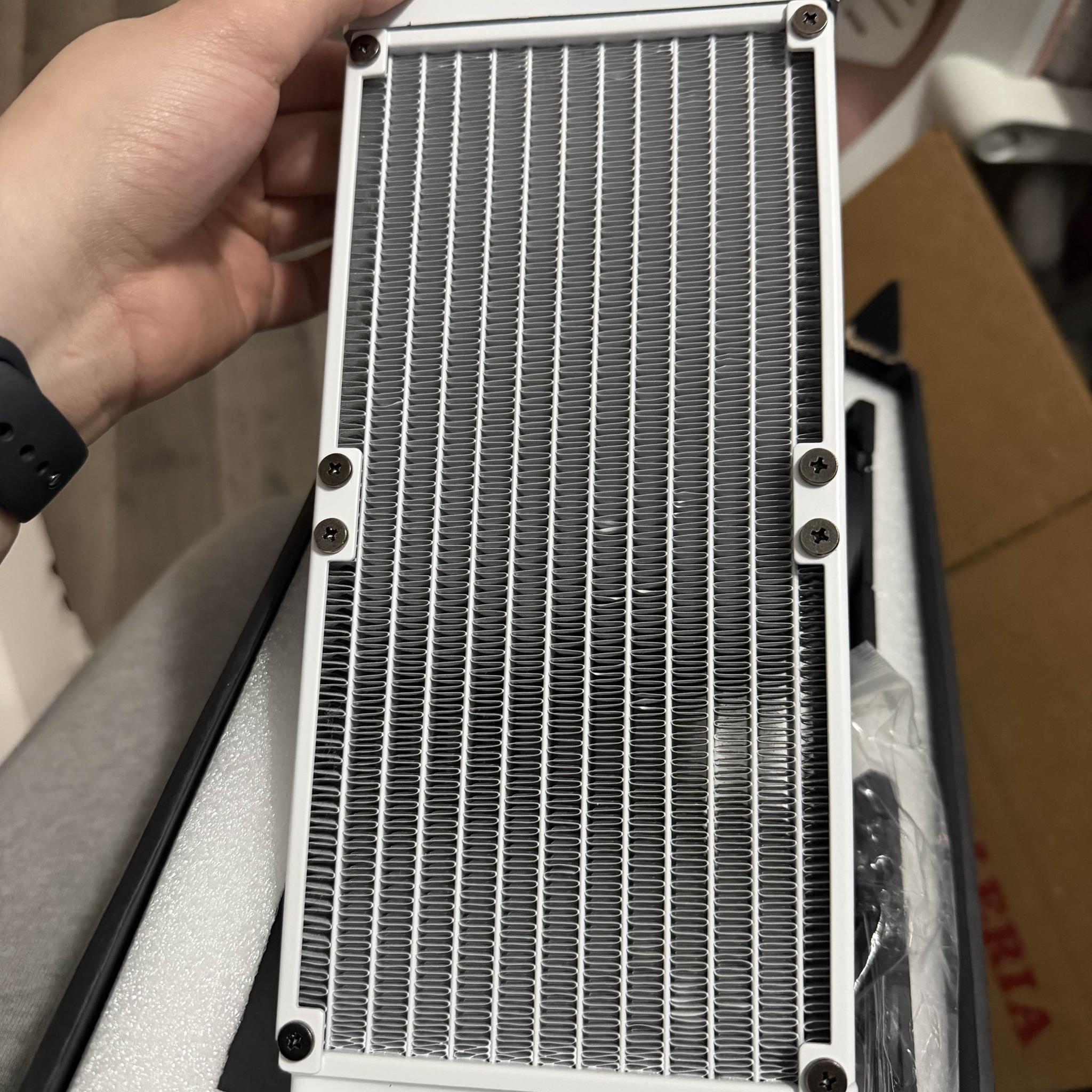 Intel i5-7600k with ASUS Aura Prime z270-AR motherboard and ID Cooling AIO