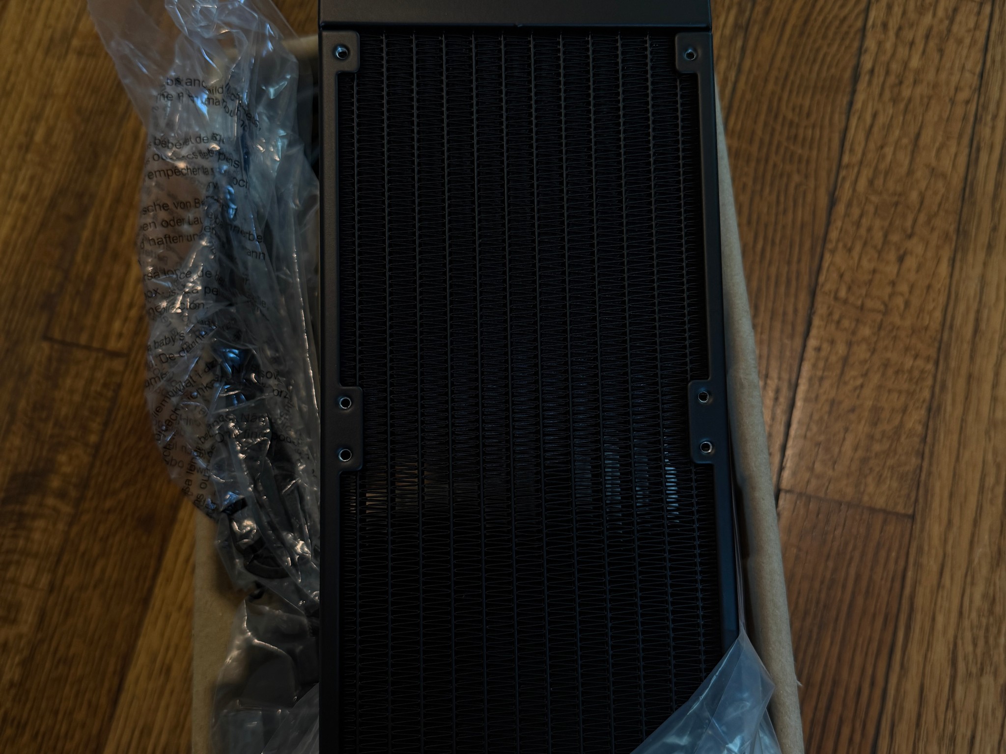 ON SALE! Corsair NAUTILUS 240 RS ARGB - NO MOUNTING SCREWS/SPRINGS!