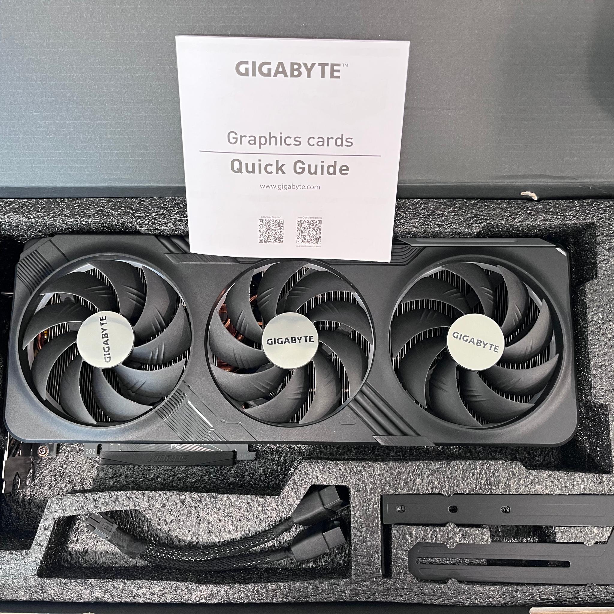 Gigabyte GeForce RTX 4070 Ti GAMING OC 12G