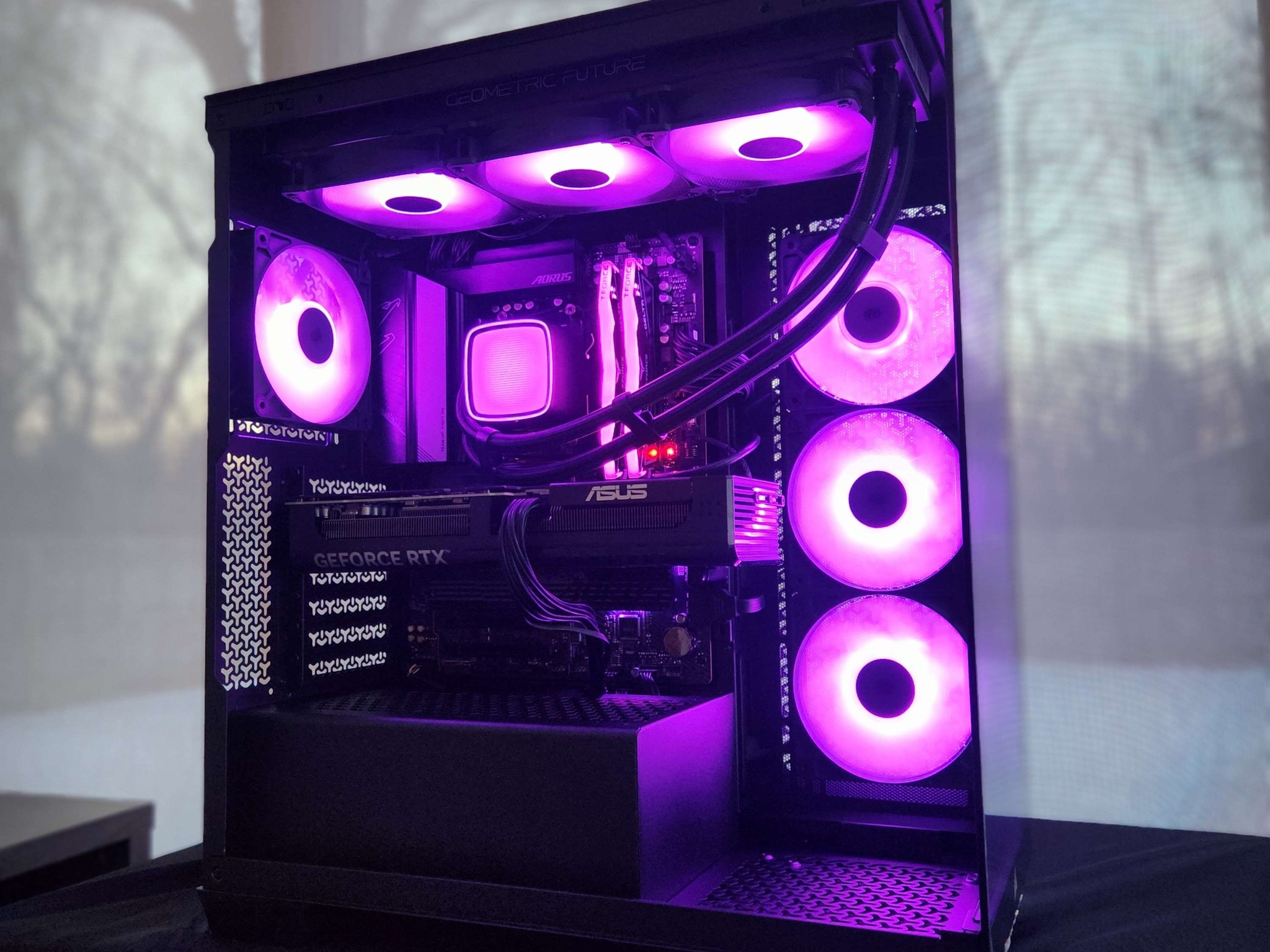 🍀RTX 5070 | Ryzen 7 7700X | 32GB DDR5 | 2TB NVMe | WiFi | Windows 11
