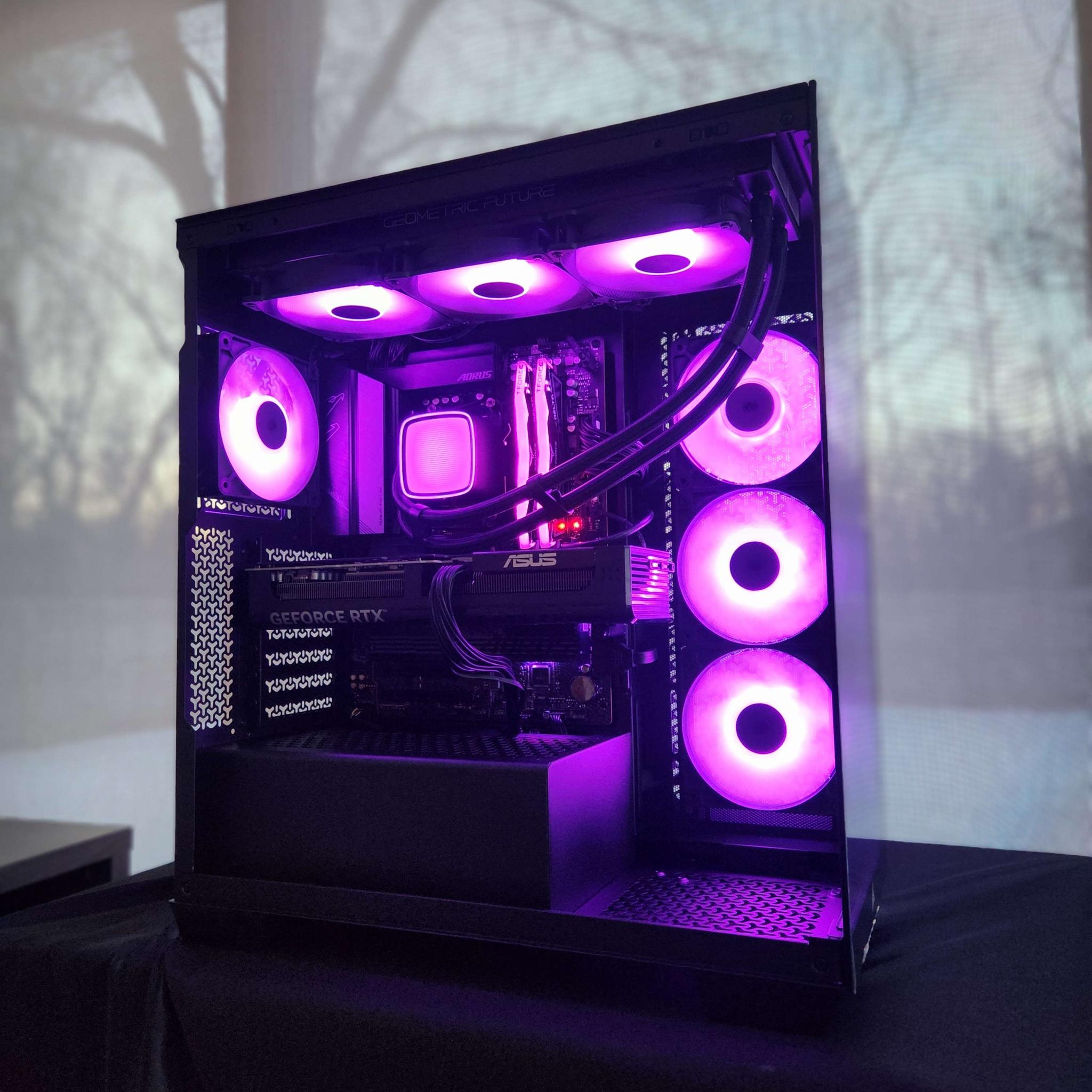 🍀RTX 5070 | Ryzen 7 7700X | 32GB DDR5 | 2TB NVMe | WiFi | Windows 11