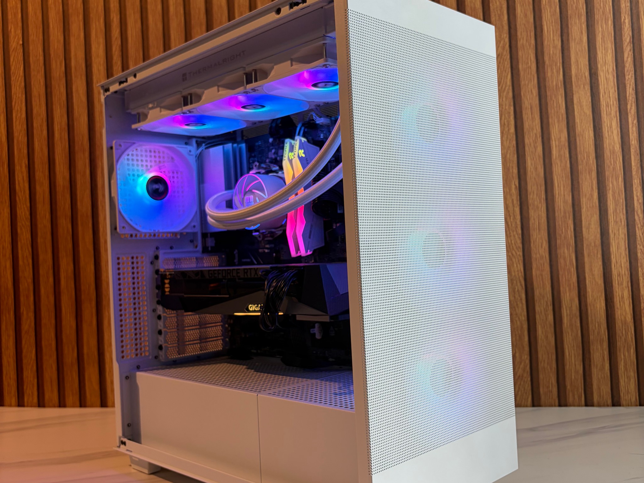RTX 3080TI 12GB | RYZEN 5 7600X | 1TB NVME SSD | 16GB DDR5 | 360MM AIO | 750W