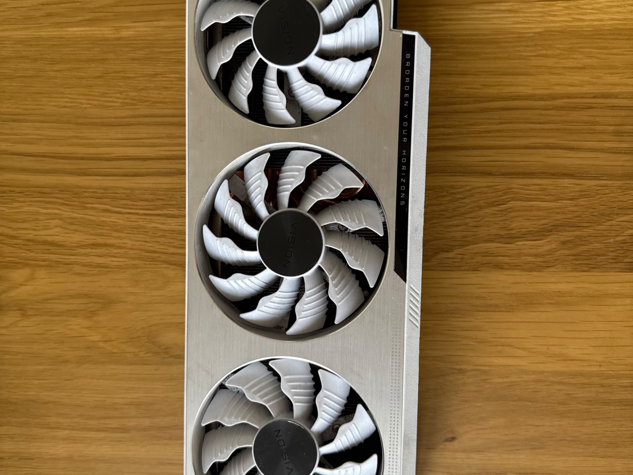 Gigabyte RTX 3080 Vision White with Original Packaging