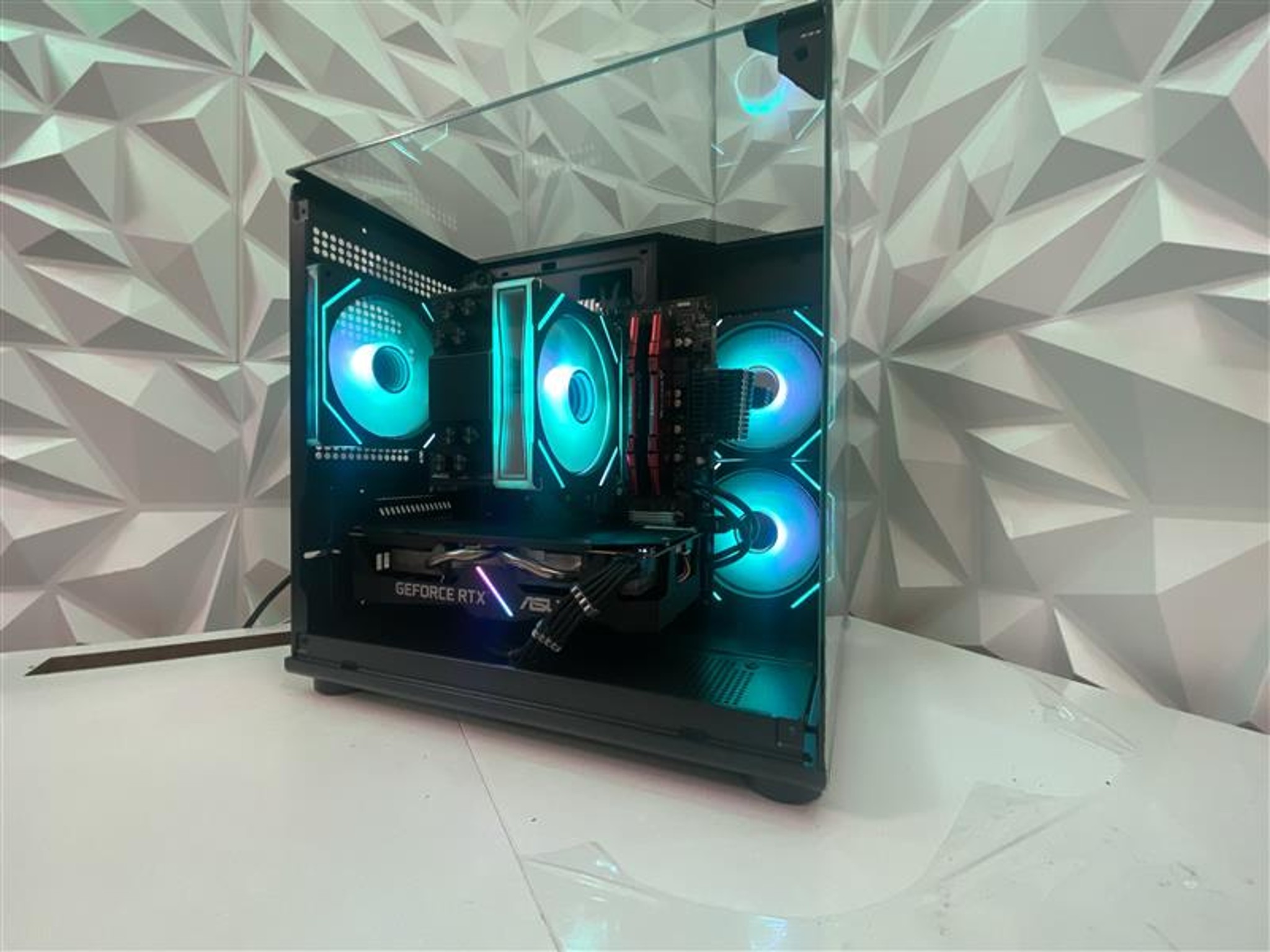 New Year New PC | Ryzen 7 2700| RTX 2060 Super 8GB| 16GB DDR4| 500GB SSD | Win11| Free Shipping!