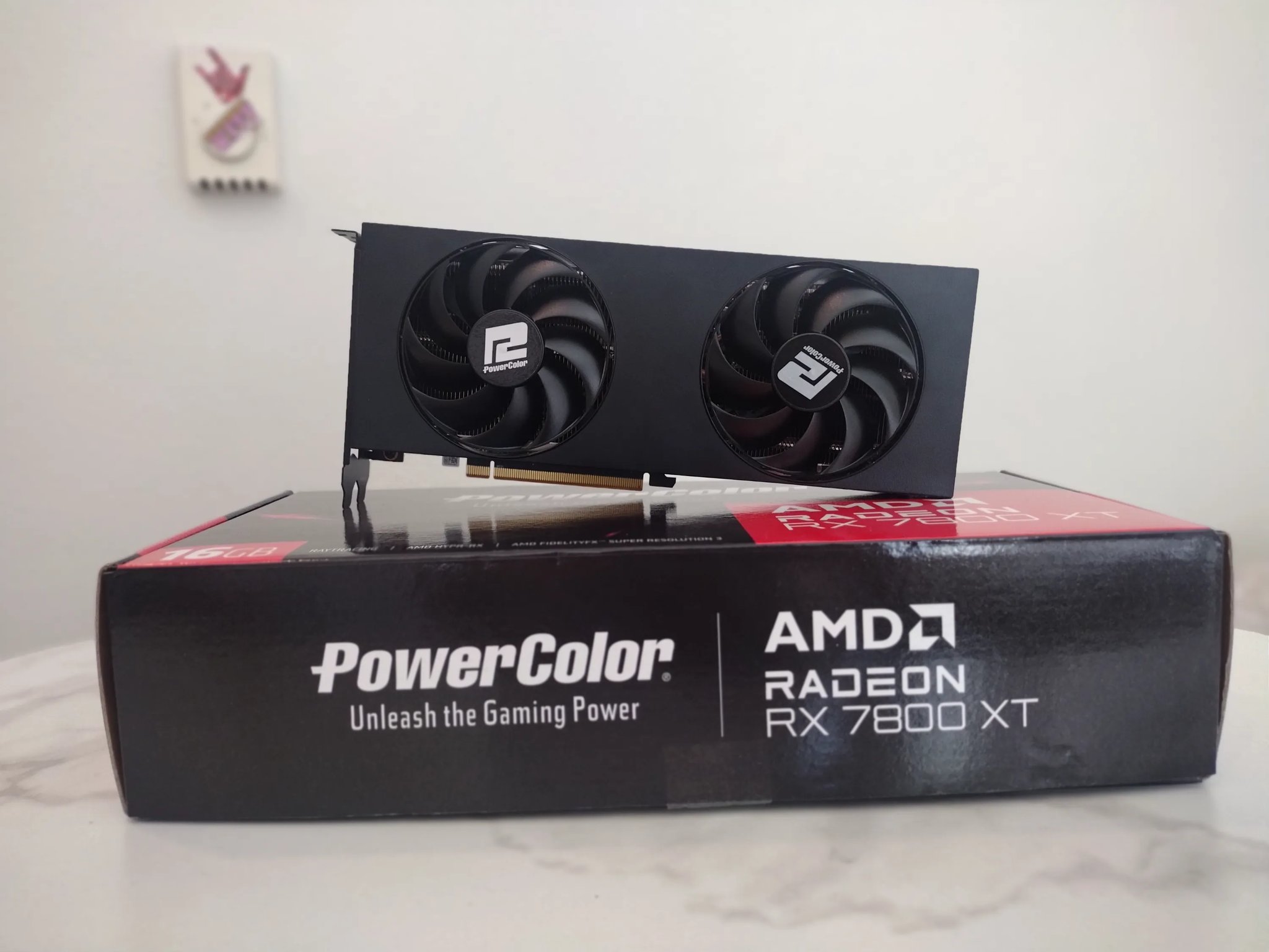 PowerColor Twin Fan AMD Radeon RX 7800 XT 16GB GDDR6 Open Box, Clean, Like New Condition