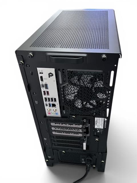 Corsair FRAME 4000D Gaming PC – Ryzen 9 9950X3D, RX 7900 XTX 24GB, 64GB DDR5, 2TB Gen5 SSD