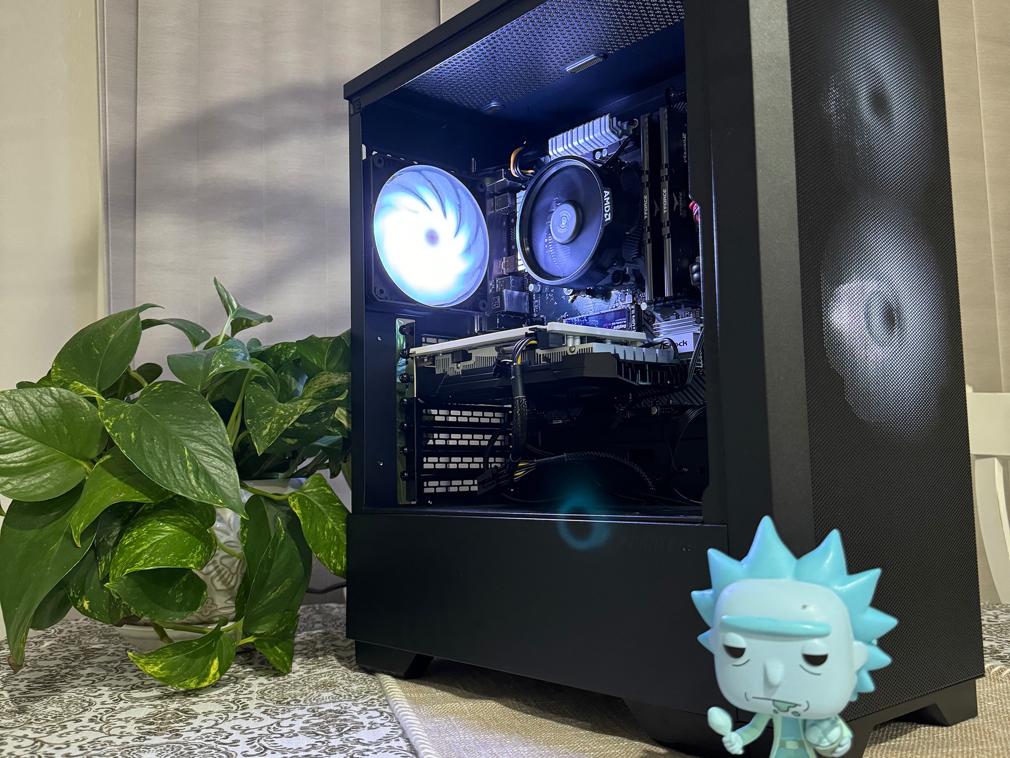 🔥Awesome 1080p budget gaming pc- Ryzen 5 / Radeon RX 580 / 1.2 Tb / 16 Gb DDR4