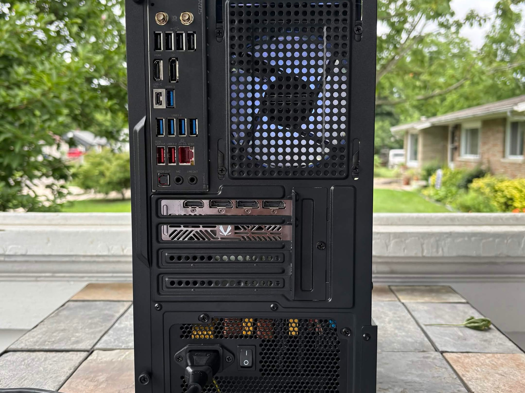 BCC Nocturne Class Ryzen 7 7800X3D / 5070 / 32GB RAM / 1TB Storage